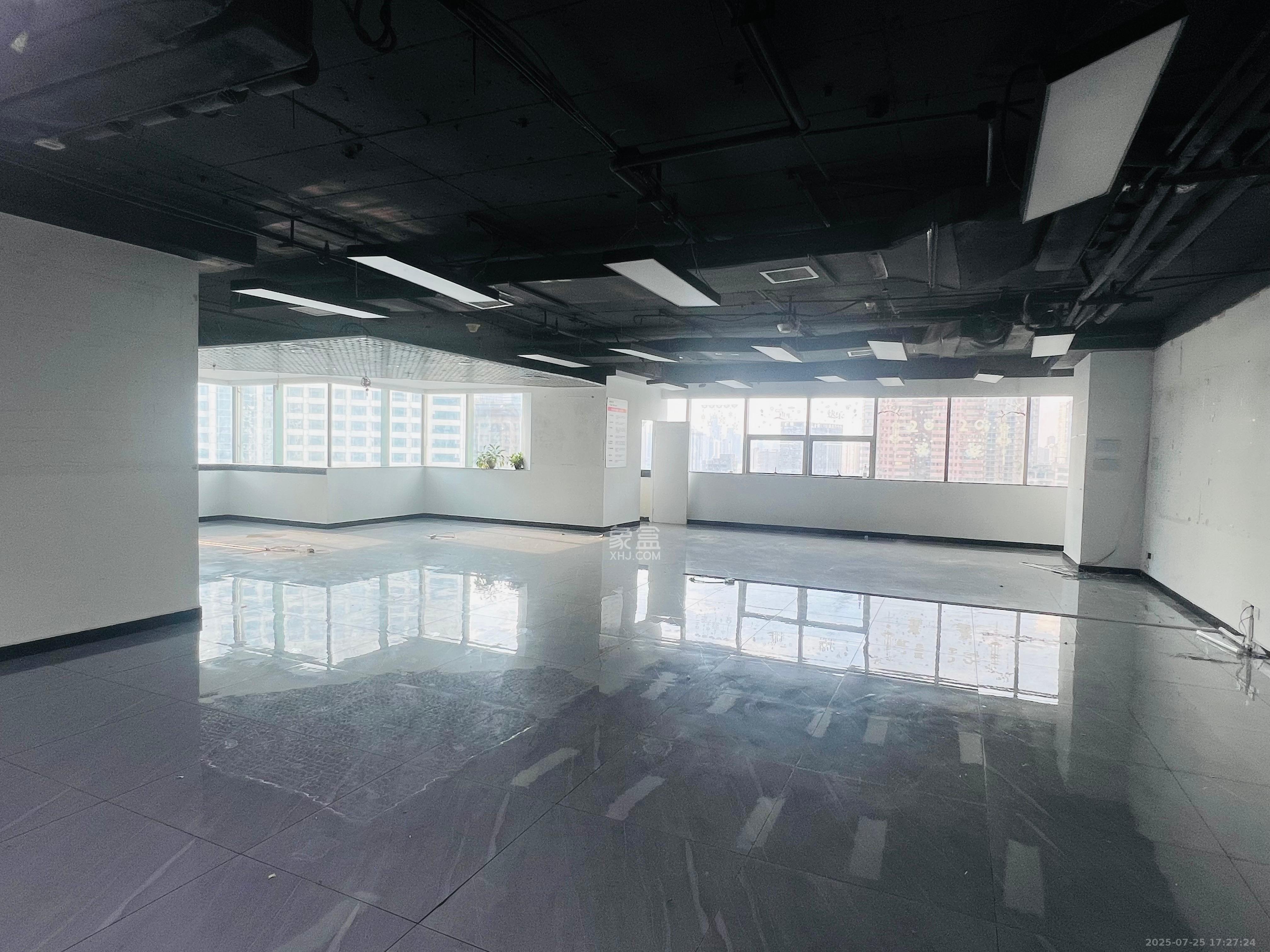 湖南平和堂商贸大厦   177.0㎡     12000.00元/月室内图