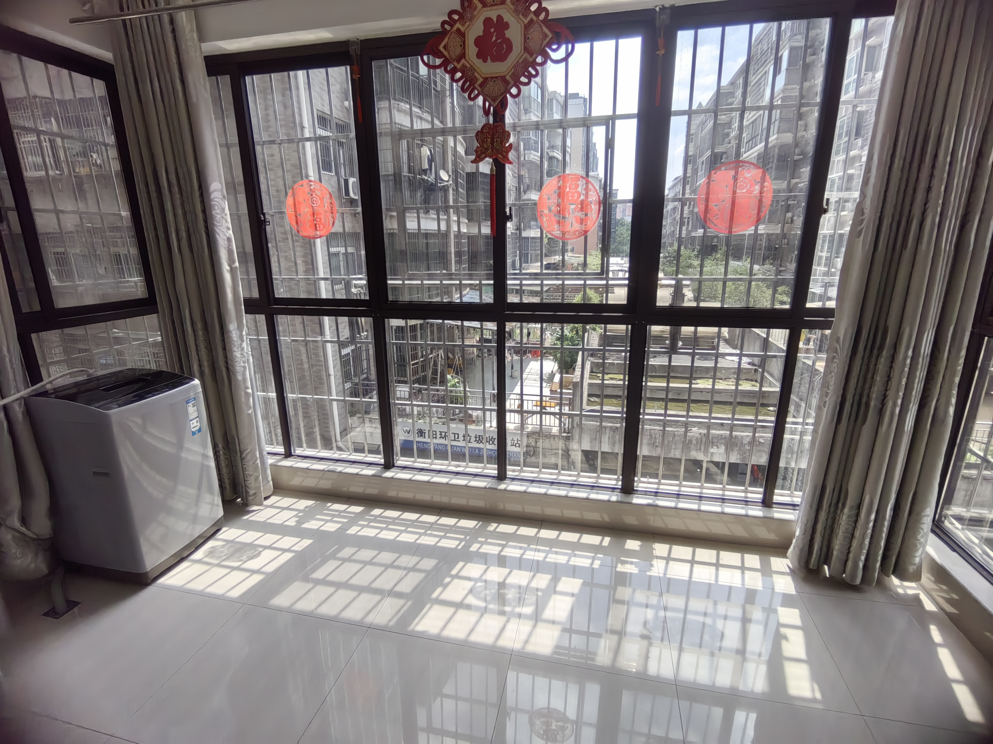 明兴翰苑一期  2室2厅1卫   1800.00元/月室内图