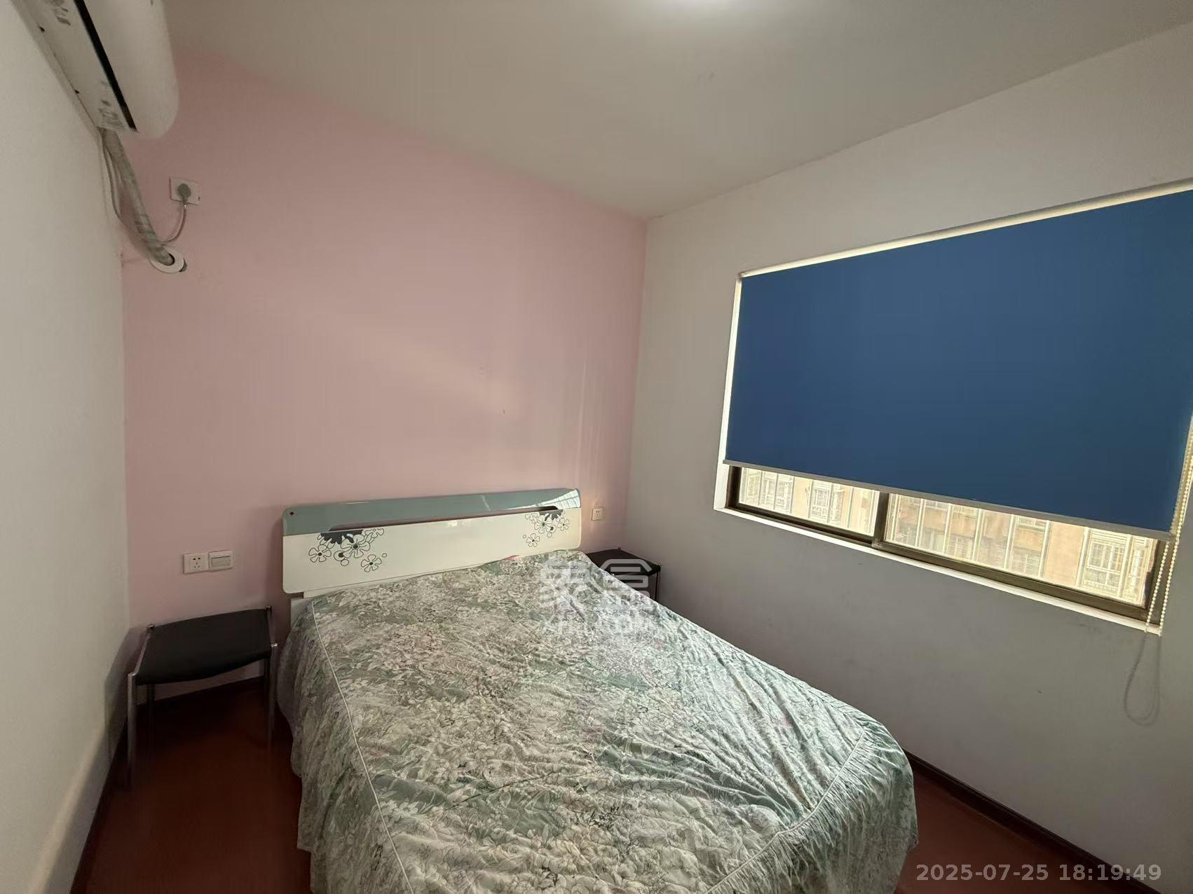 湘核佳苑  2室2厅1卫    2000.0元/月室内图