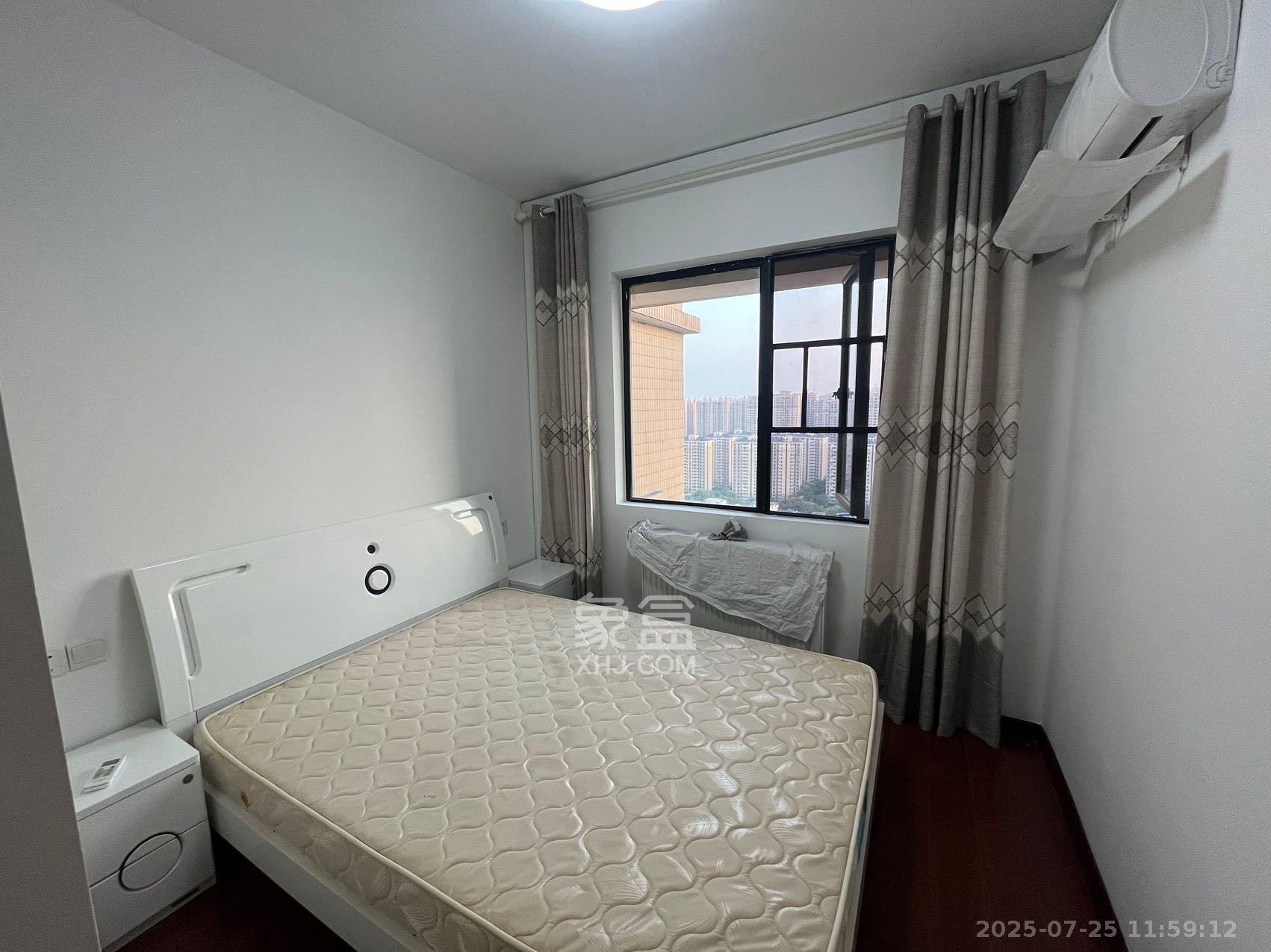 润和之悦（金泽园）  4室2厅2卫    2100.0元/月室内图