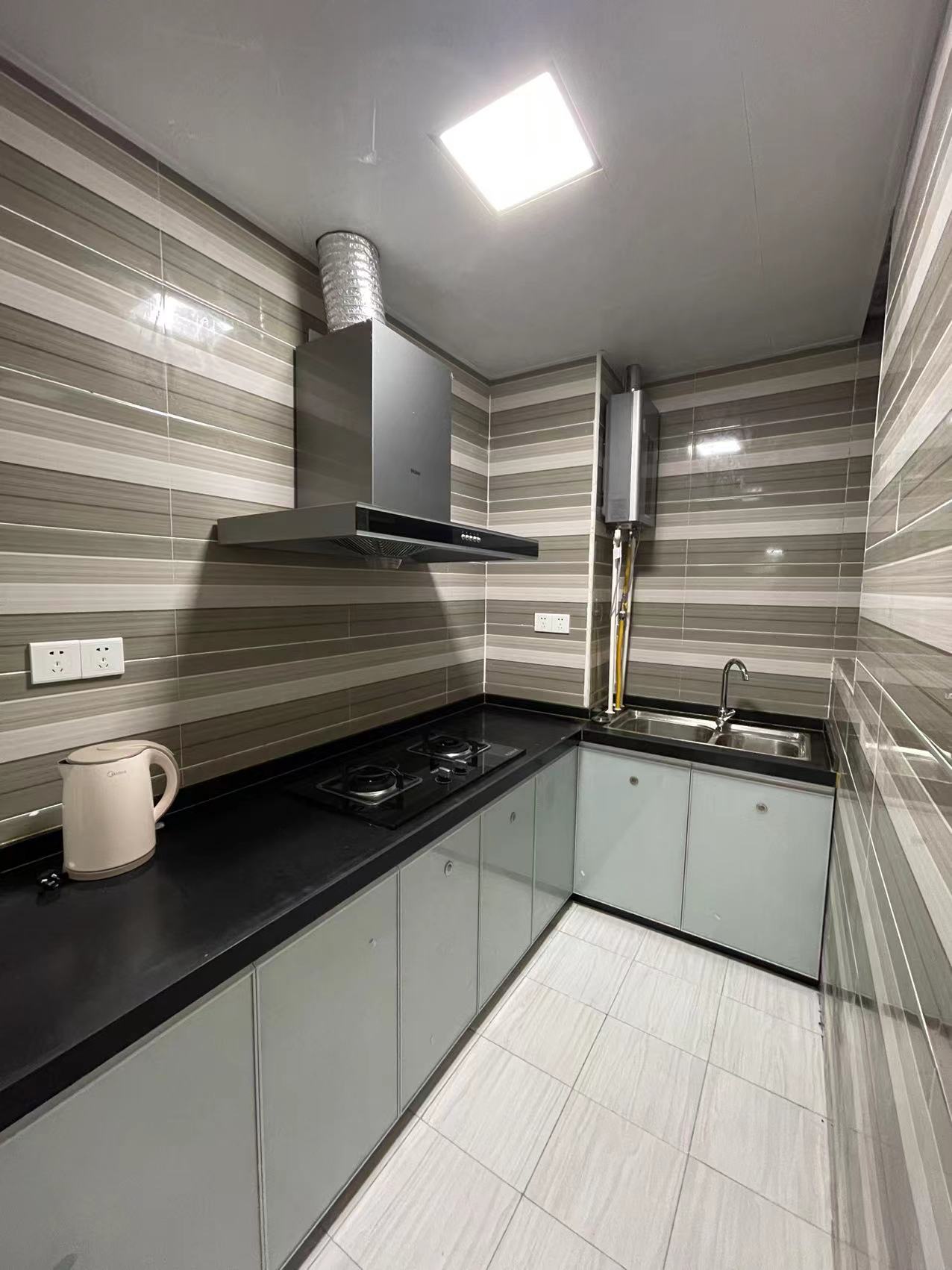 耀江西岸公馆 2室2厅1卫 2500.0元/月 耀江西岸公馆 2室2厅1卫 2500.0元/月室内图