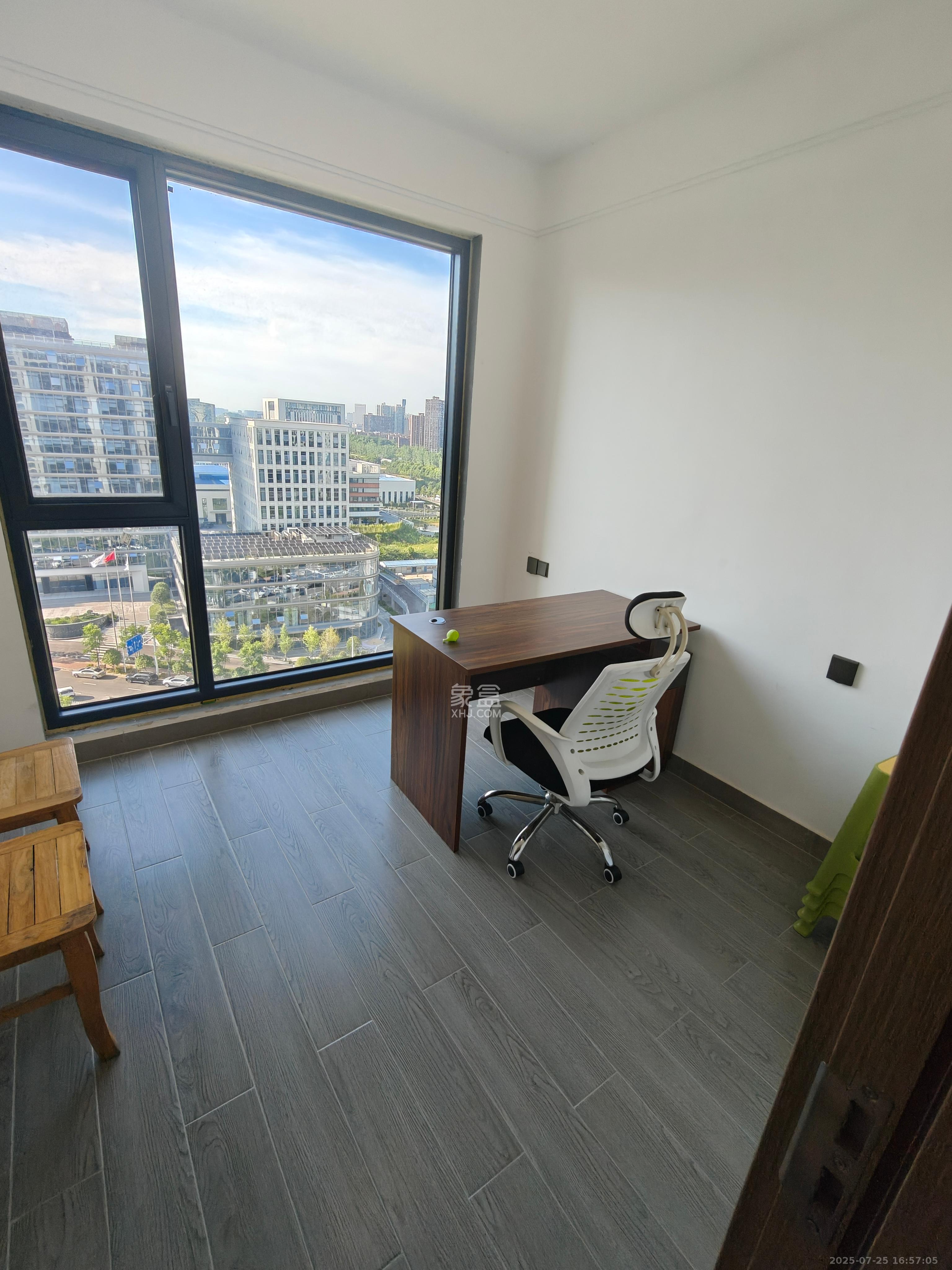 旭辉铂宸府 4室2厅2卫 2800.0元/月 旭辉铂宸府 4室2厅2卫 2800.0元/月室内图