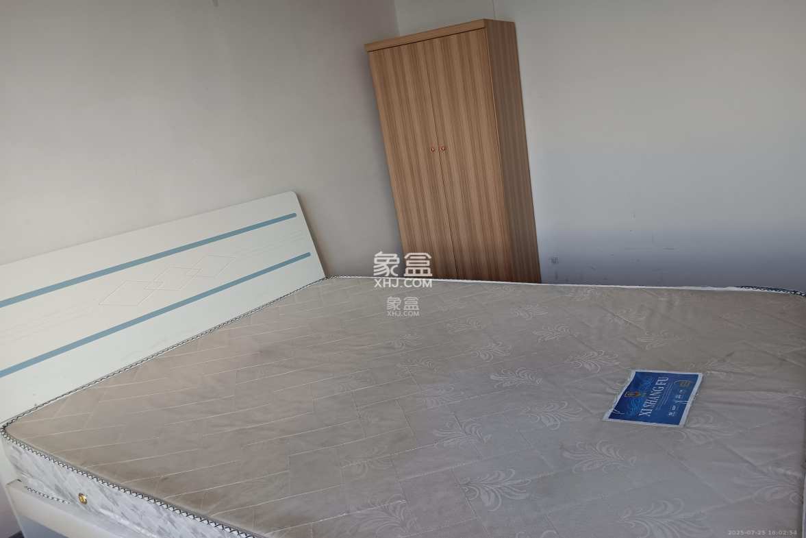 东方美地 7室0厅4卫 750.0元/月 东方美地 7室0厅4卫 750.0元/月室内图