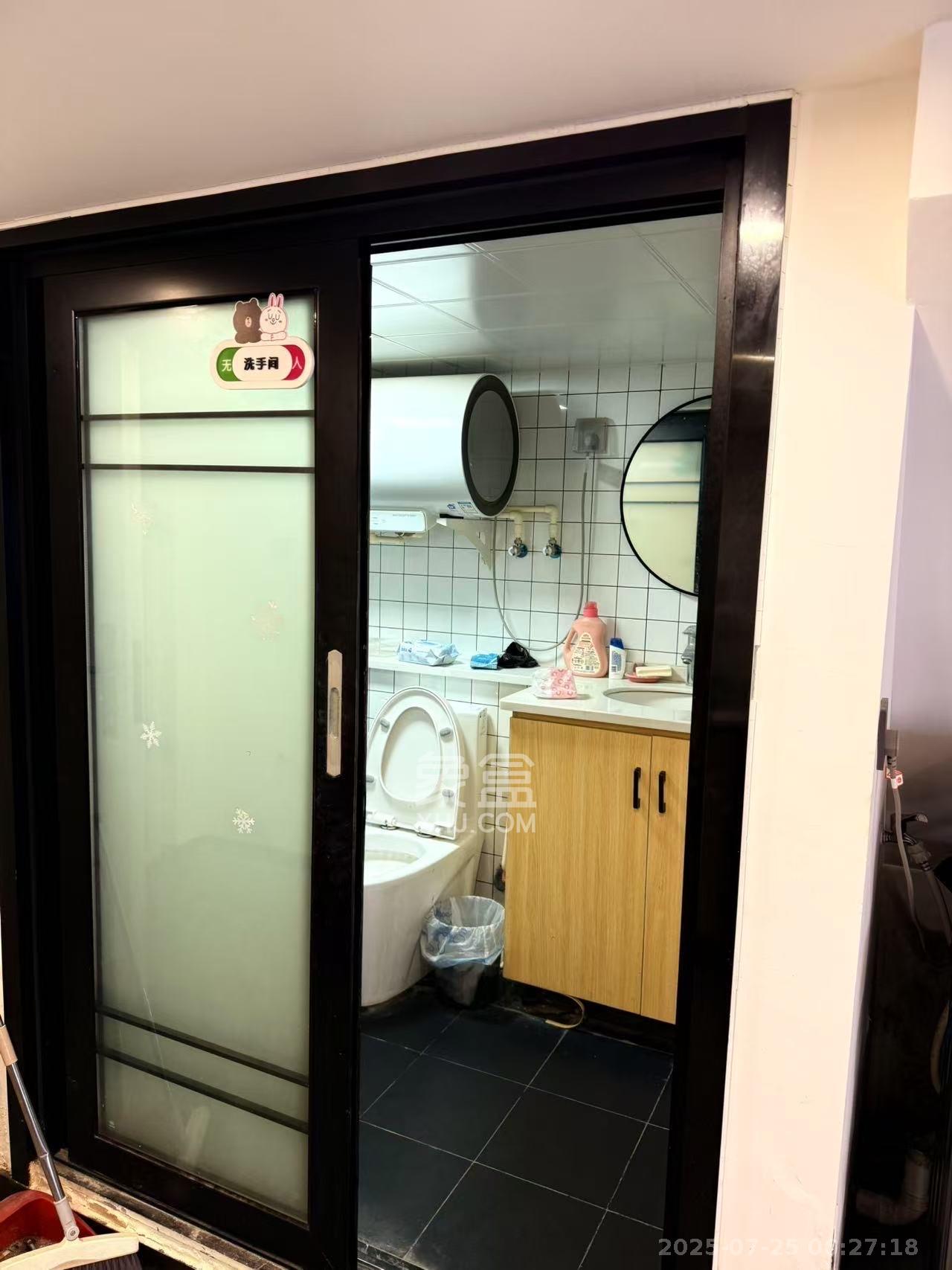 华远云玺公寓 1室0厅0卫 5300.0元/月 华远云玺公寓 1室0厅0卫 5300.0元/月室内图