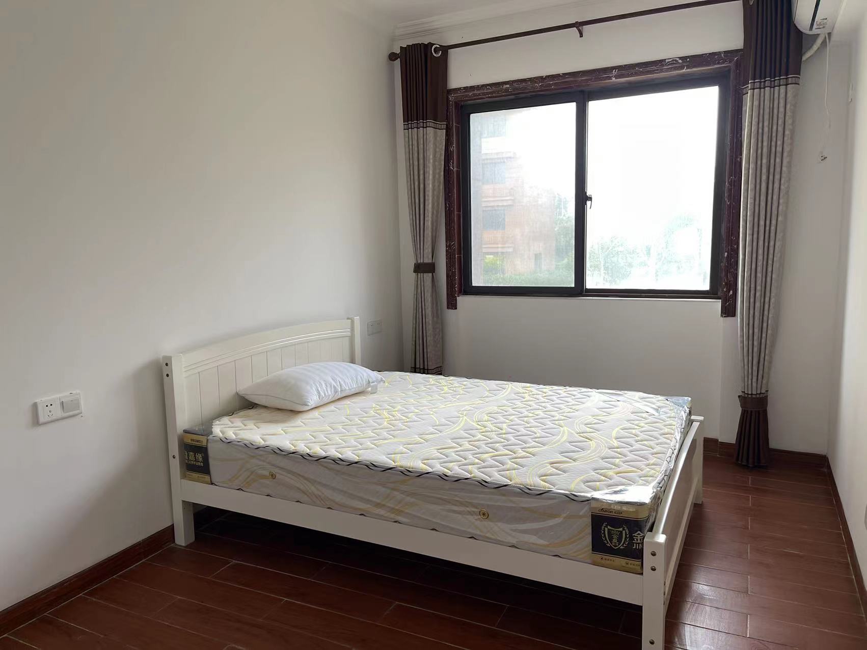 耀江西岸公馆 2室2厅1卫 2500.0元/月 耀江西岸公馆 2室2厅1卫 2500.0元/月室内图