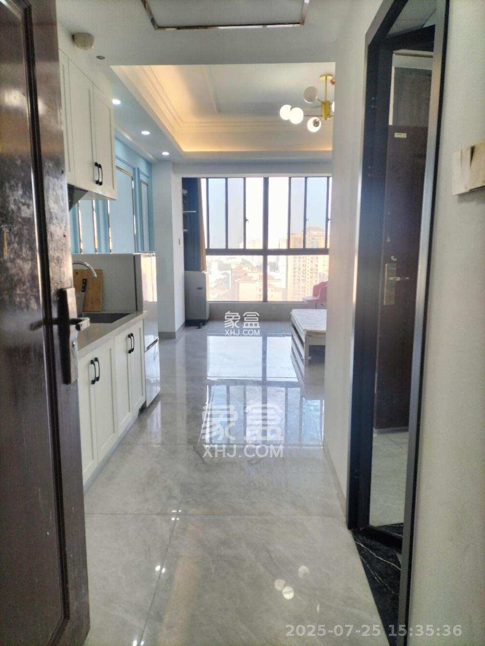 C-park天悦城(紫檀溪苑二期)  1室1厅1卫    1600.0元/月 C-park天悦城(紫檀溪苑二期)  1室1厅1卫    1600.0元/月室内图