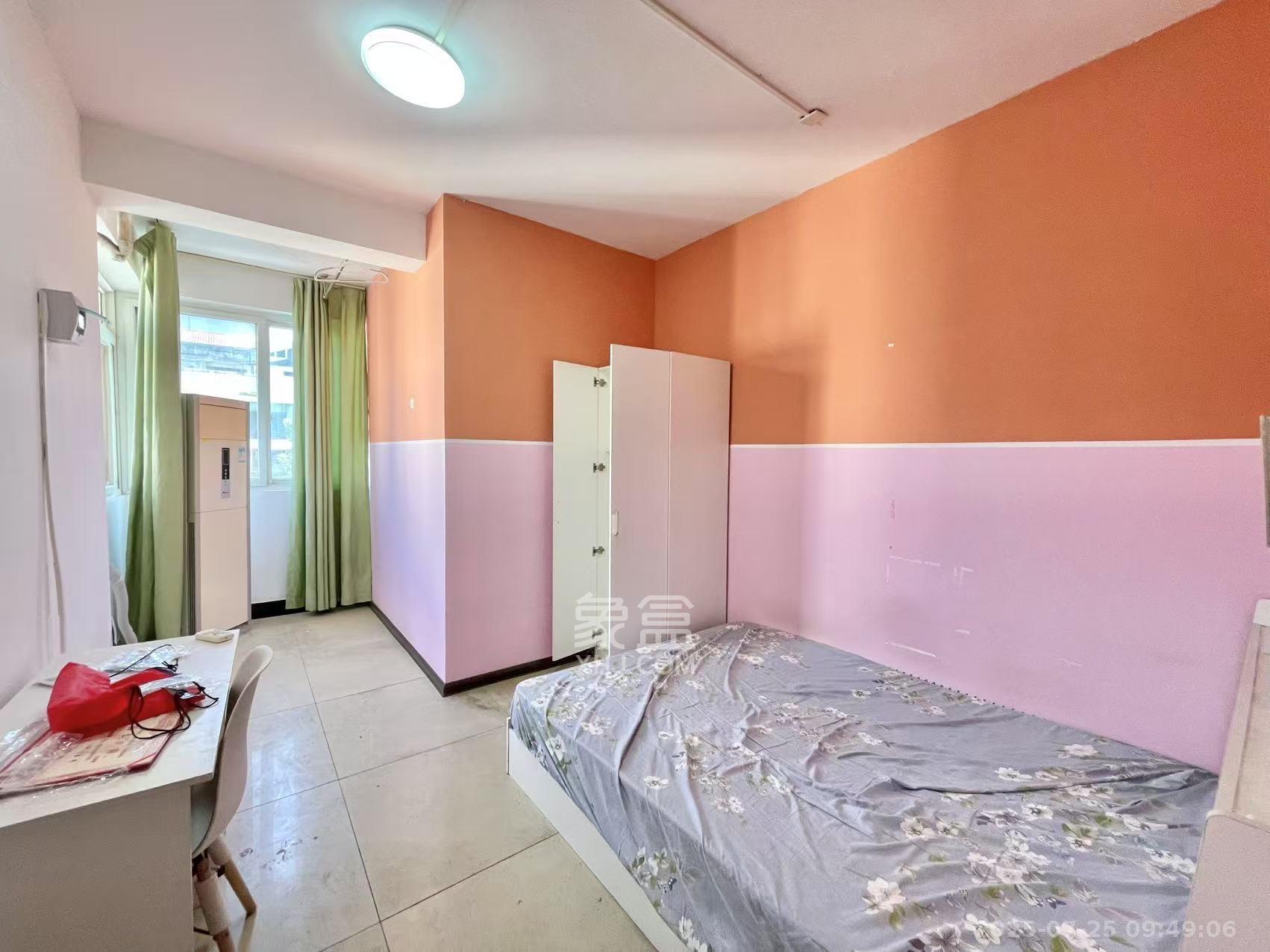 惠泽园 4室2厅2卫 3000.0元/月 惠泽园 4室2厅2卫 3000.0元/月室内图