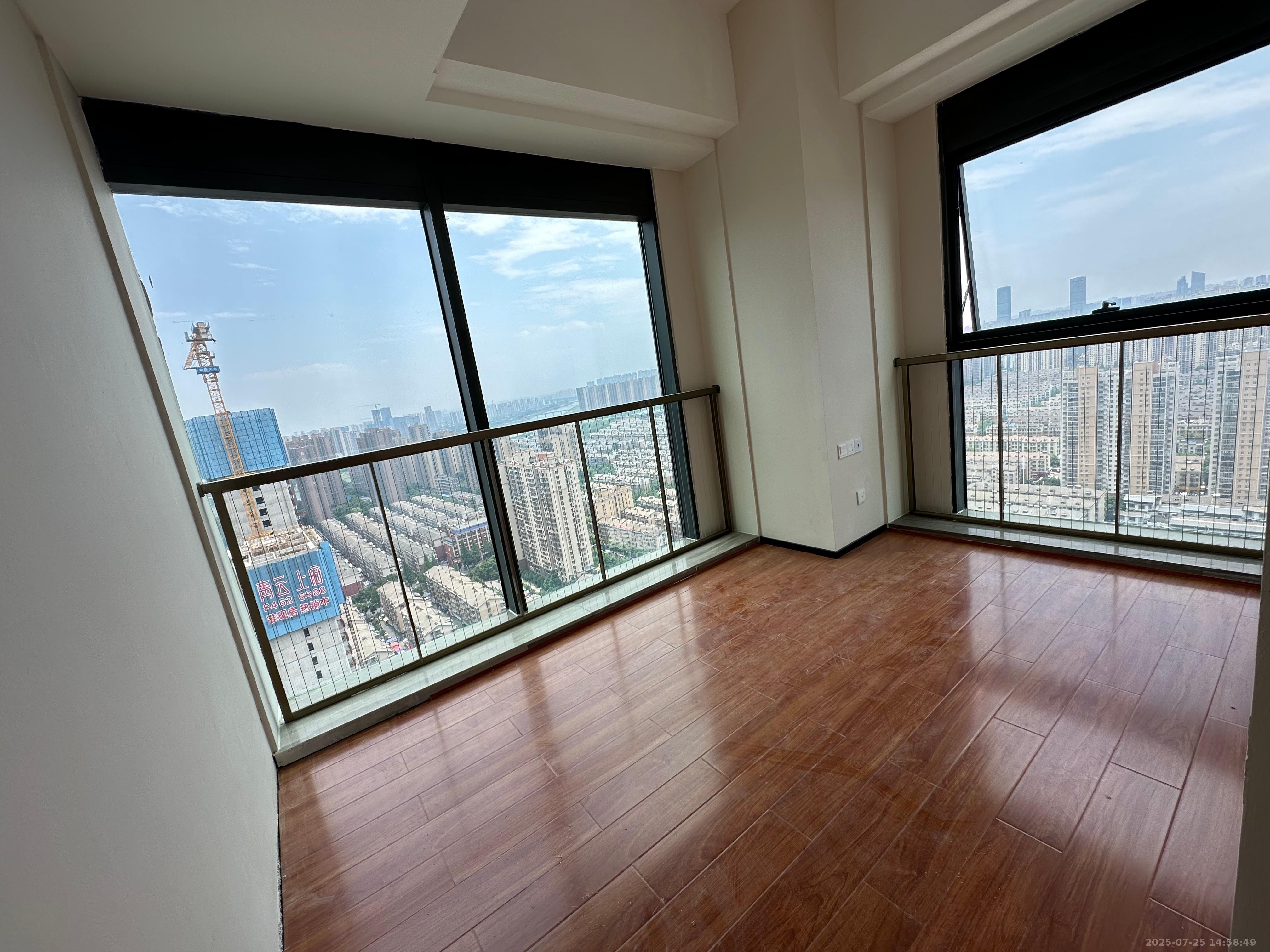 恒大珺悦府 3室1厅1卫 3100.0元/月 恒大珺悦府 3室1厅1卫 3100.0元/月室内图