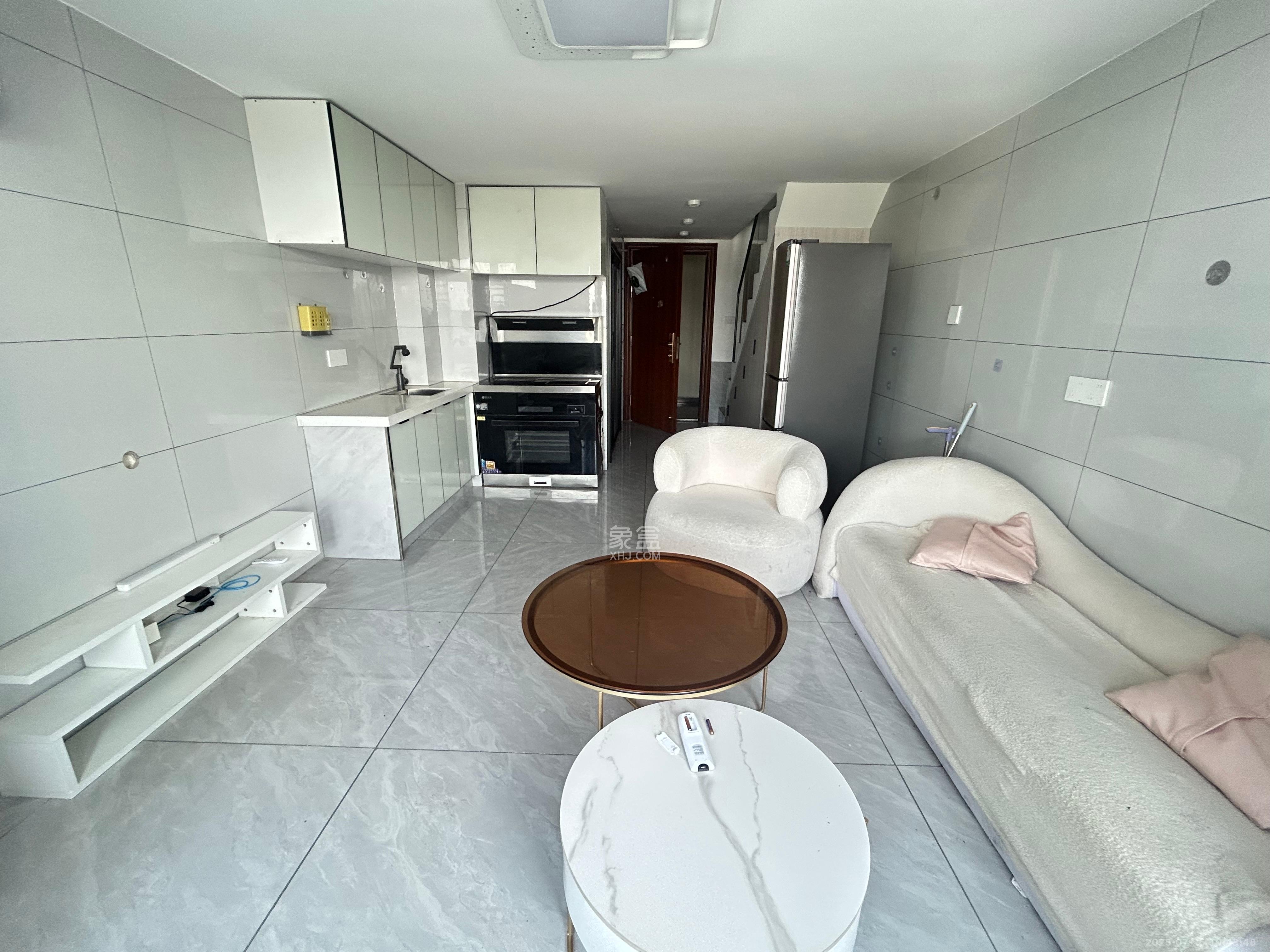 碧桂园星荟 1室1厅1卫 1500.0元/月 碧桂园星荟 1室1厅1卫 1500.0元/月室内图