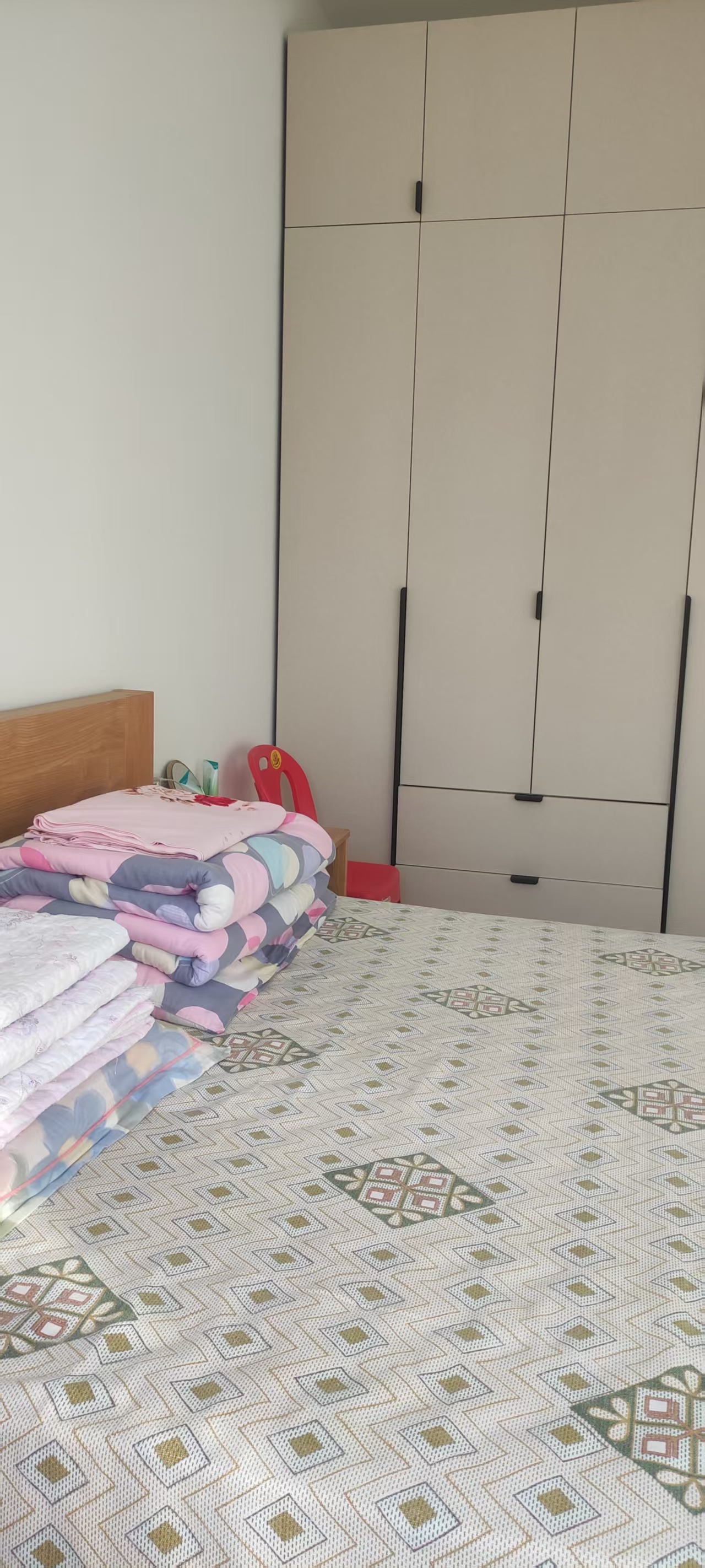 美舍嘉苑二期  2室2厅1卫   2300.00元/月室内图