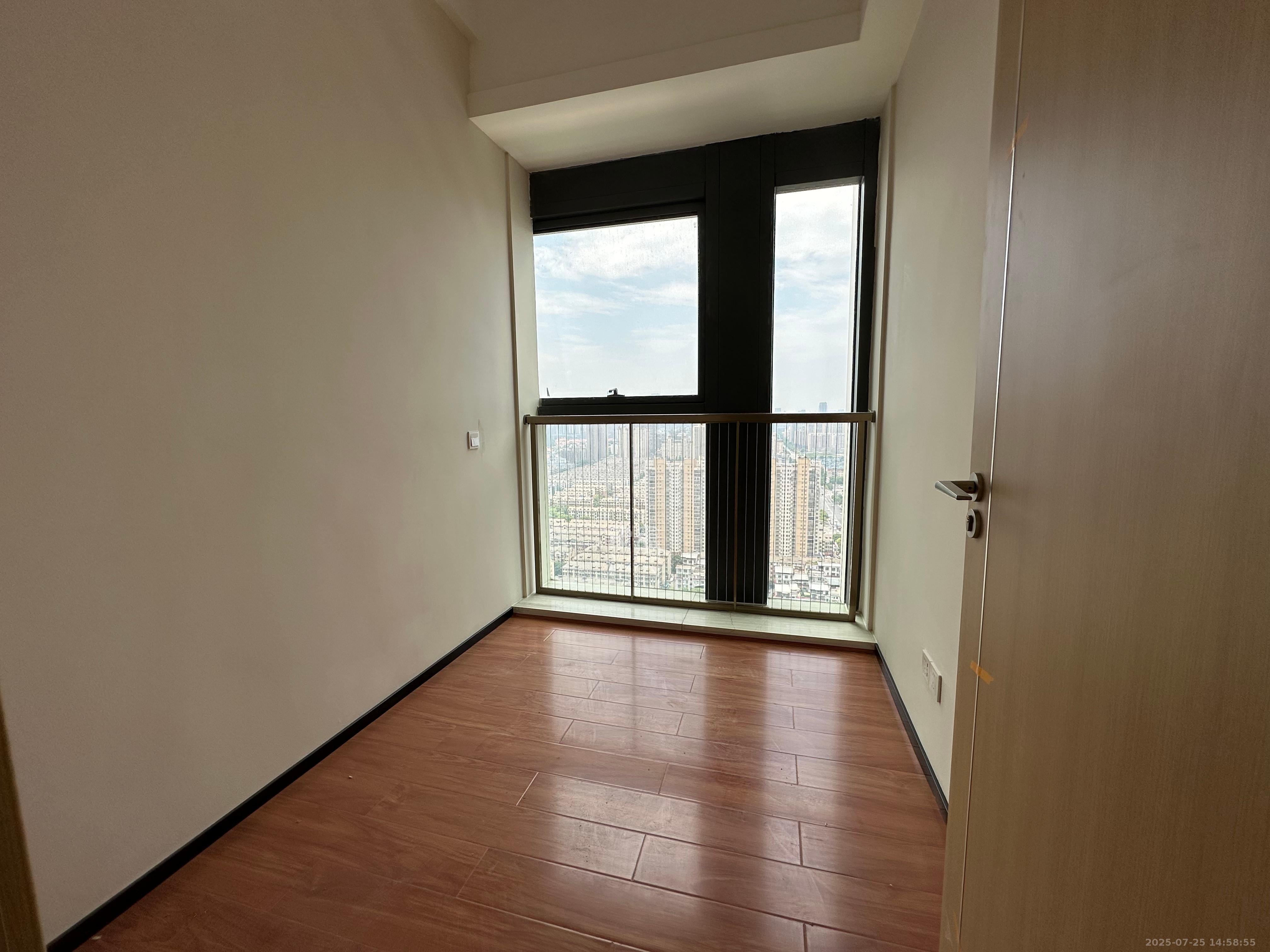 恒大珺悦府 3室1厅1卫 3100.0元/月 恒大珺悦府 3室1厅1卫 3100.0元/月室内图