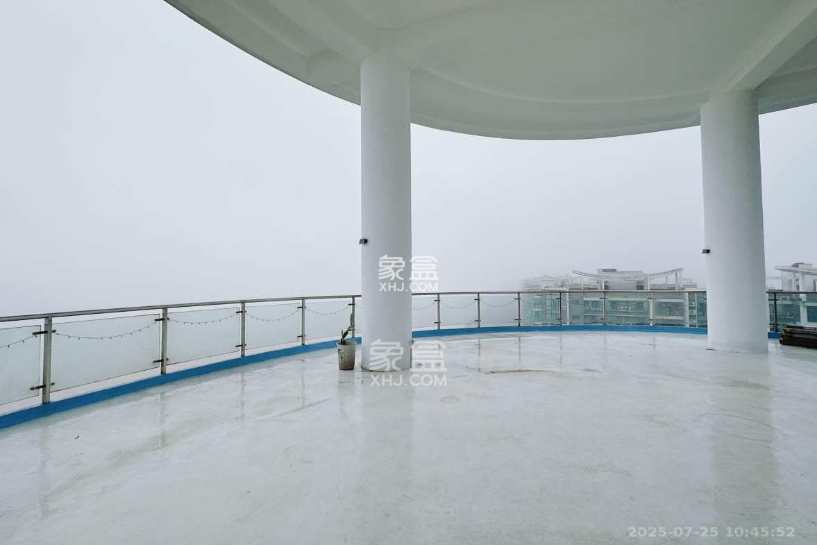 湘江世纪城富湾国际 4室2厅2卫 12000.00元/月 湘江世纪城富湾国际 4室2厅2卫 12000.00元/月室内图