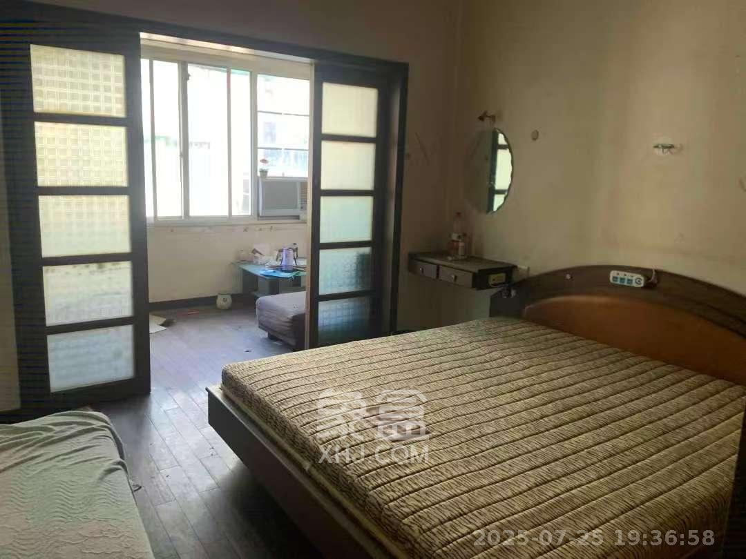 鑫天佳园 3室1厅2卫 1800.0元/月 鑫天佳园 3室1厅2卫 1800.0元/月室内图