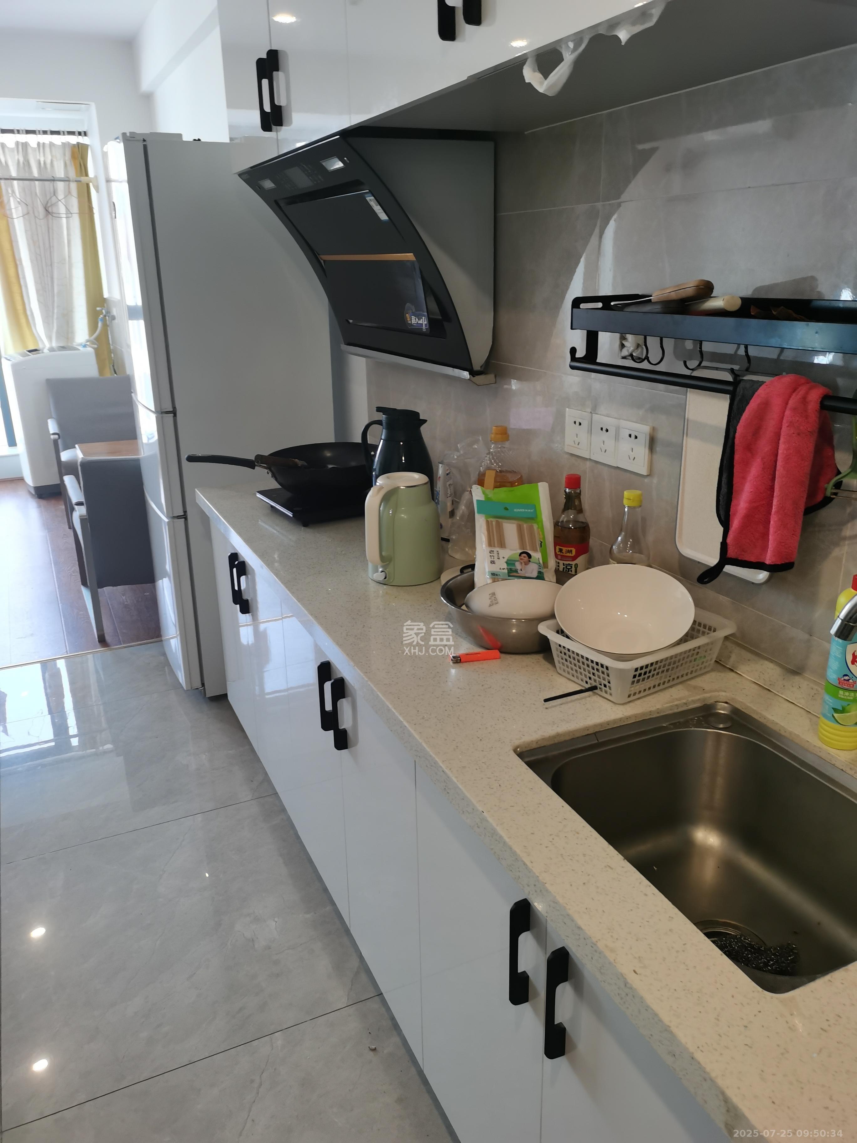 博长山水香颐  1室1厅1卫    1500.0元/月室内图