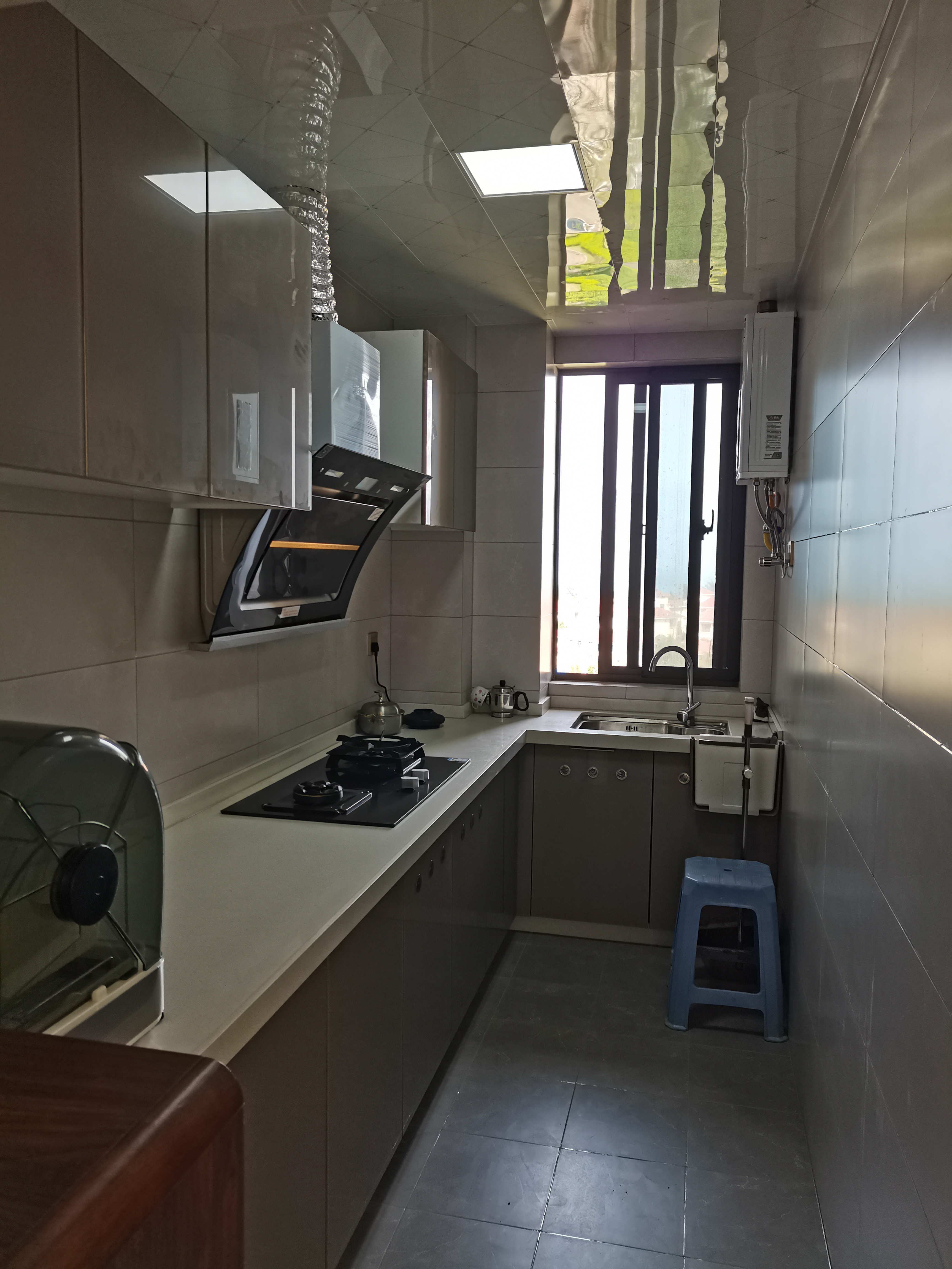 耀江西岸公馆  3室2厅2卫    2500.0元/月室内图