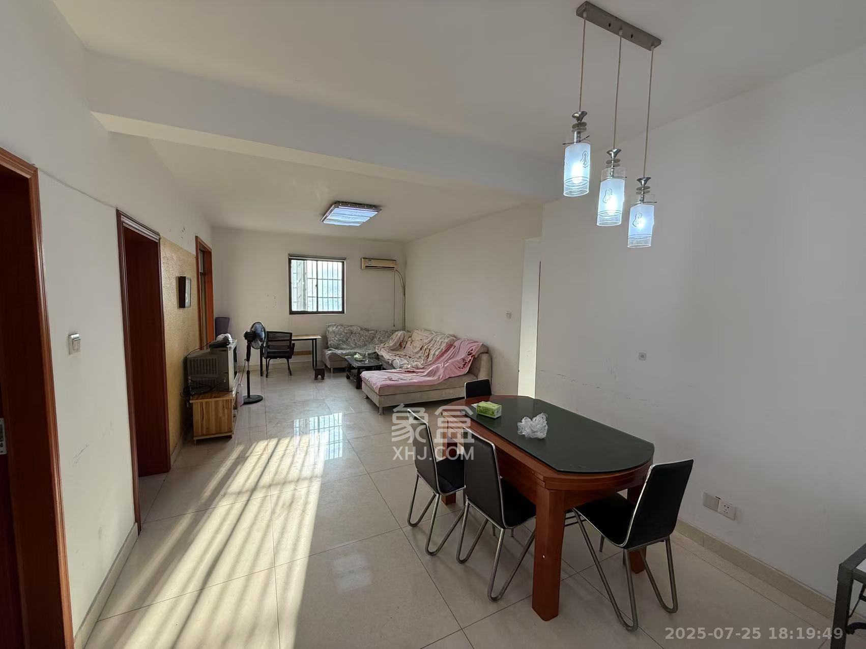 湘核佳苑 2室2厅1卫 2000.0元/月 湘核佳苑 2室2厅1卫 2000.0元/月室内图