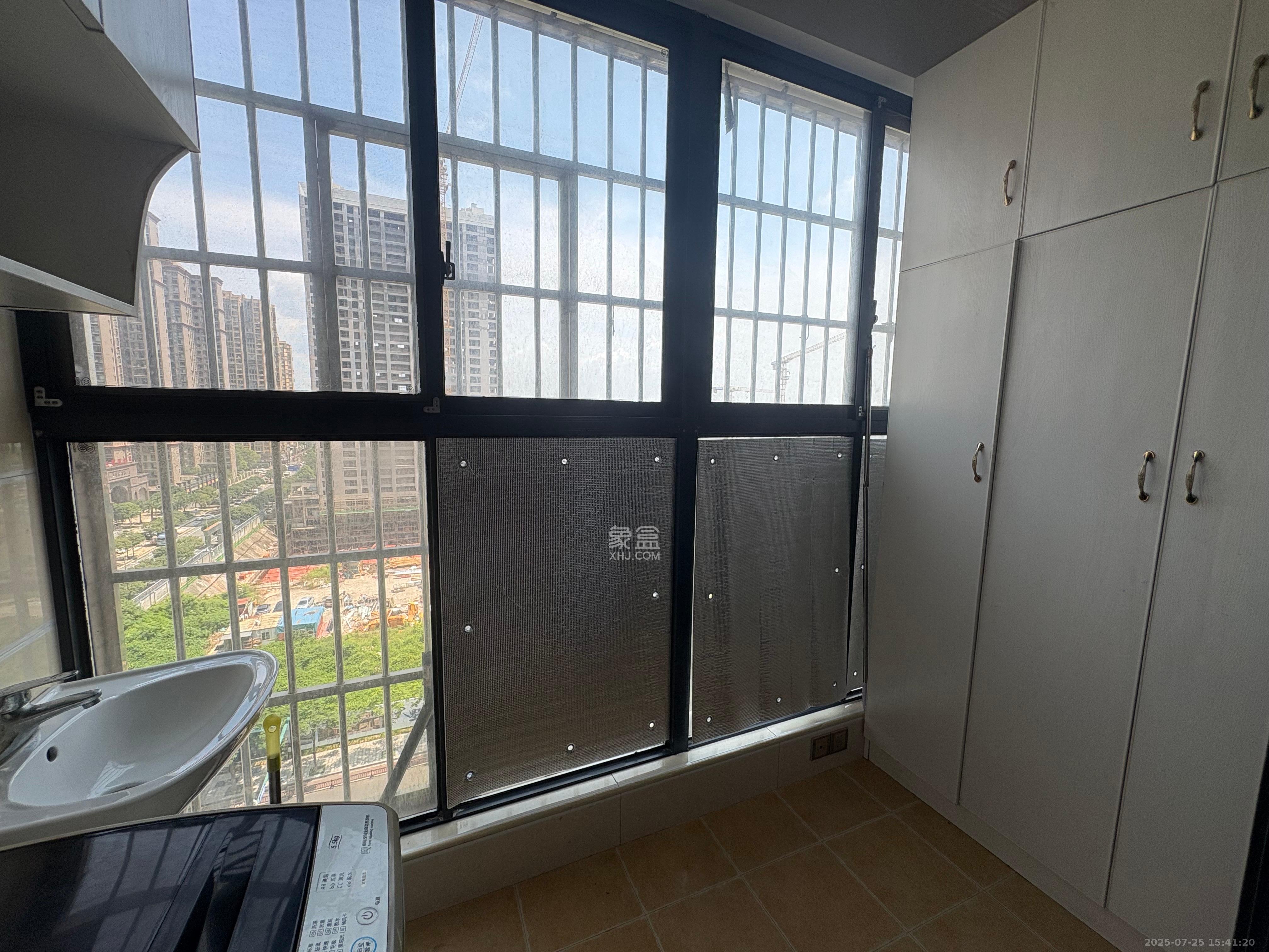 松雅轩(埃克斯社区)  1室1厅1卫    1200.0元/月 松雅轩(埃克斯社区)  1室1厅1卫    1200.0元/月室内图