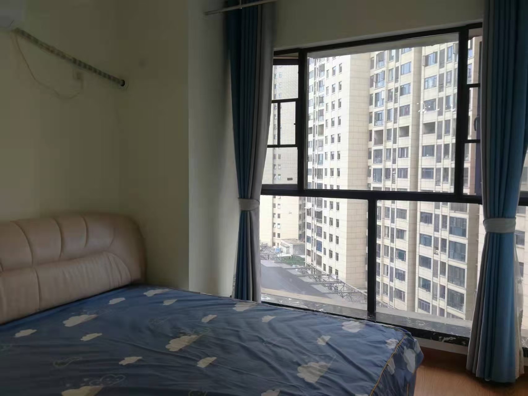 五江碧桂园城市广场 1室1厅1卫 1500.0元/月 五江碧桂园城市广场 1室1厅1卫 1500.0元/月室内图