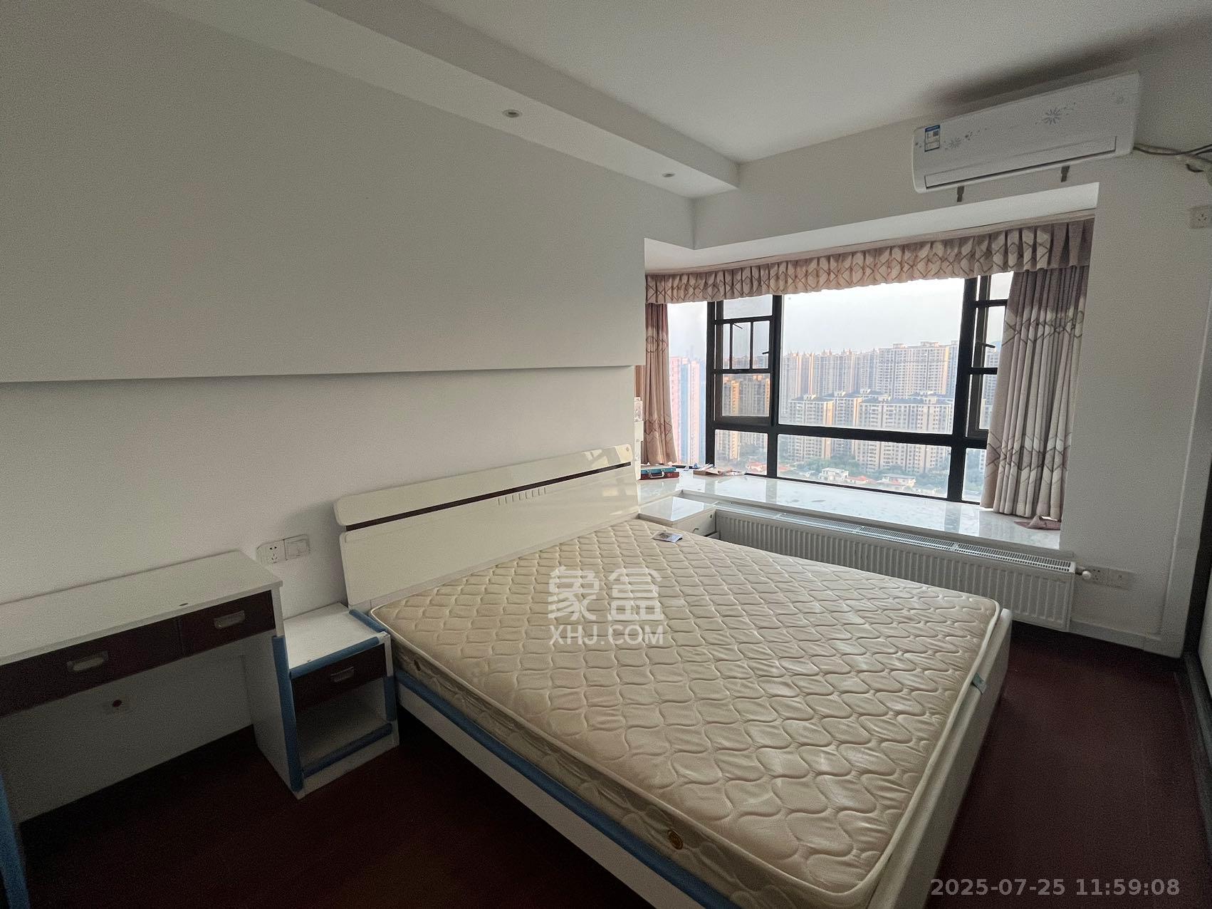 润和之悦（金泽园）  4室2厅2卫    2100.0元/月室内图