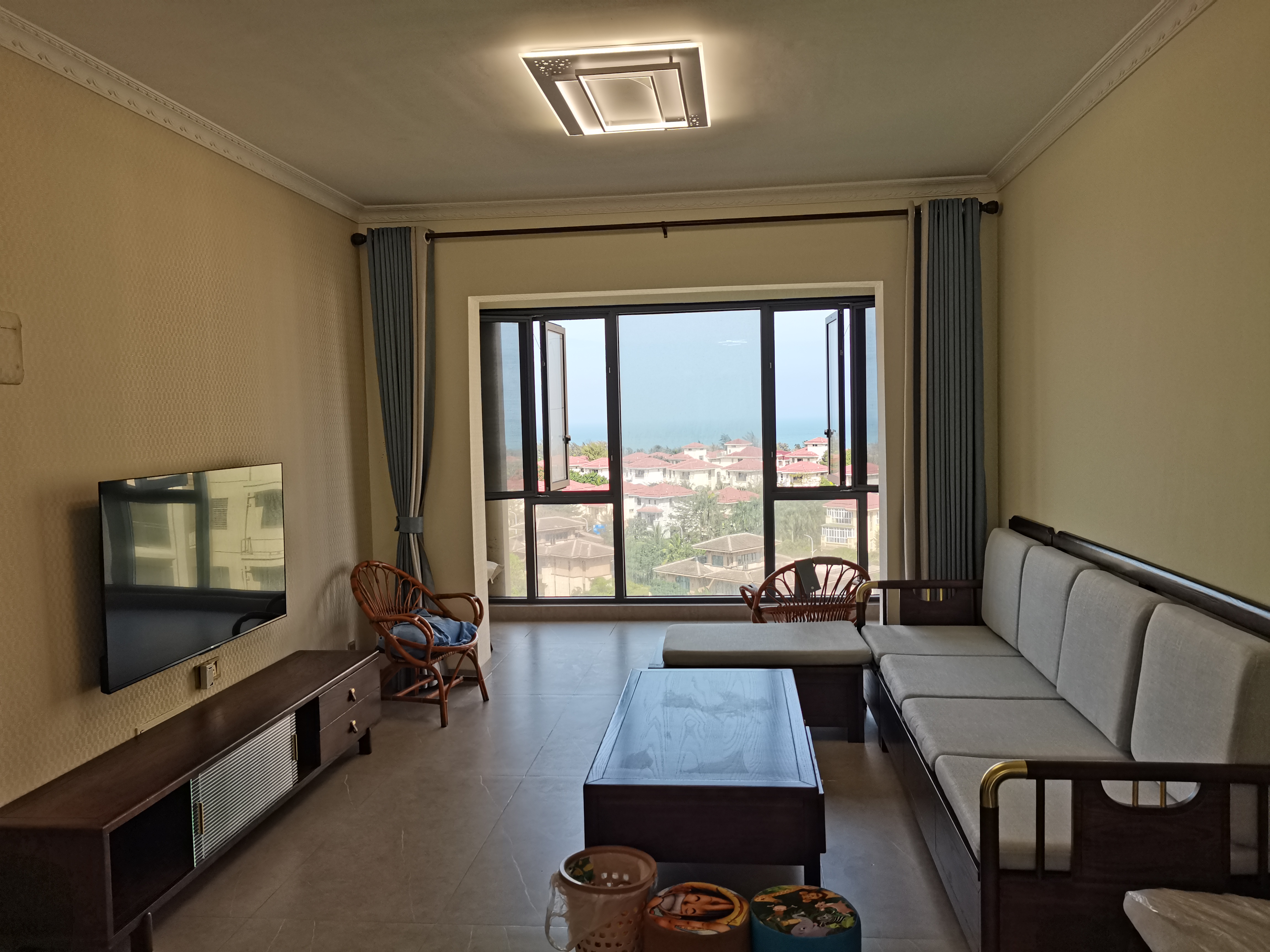 耀江西岸公馆 3室2厅2卫 2500.0元/月 耀江西岸公馆 3室2厅2卫 2500.0元/月室内图