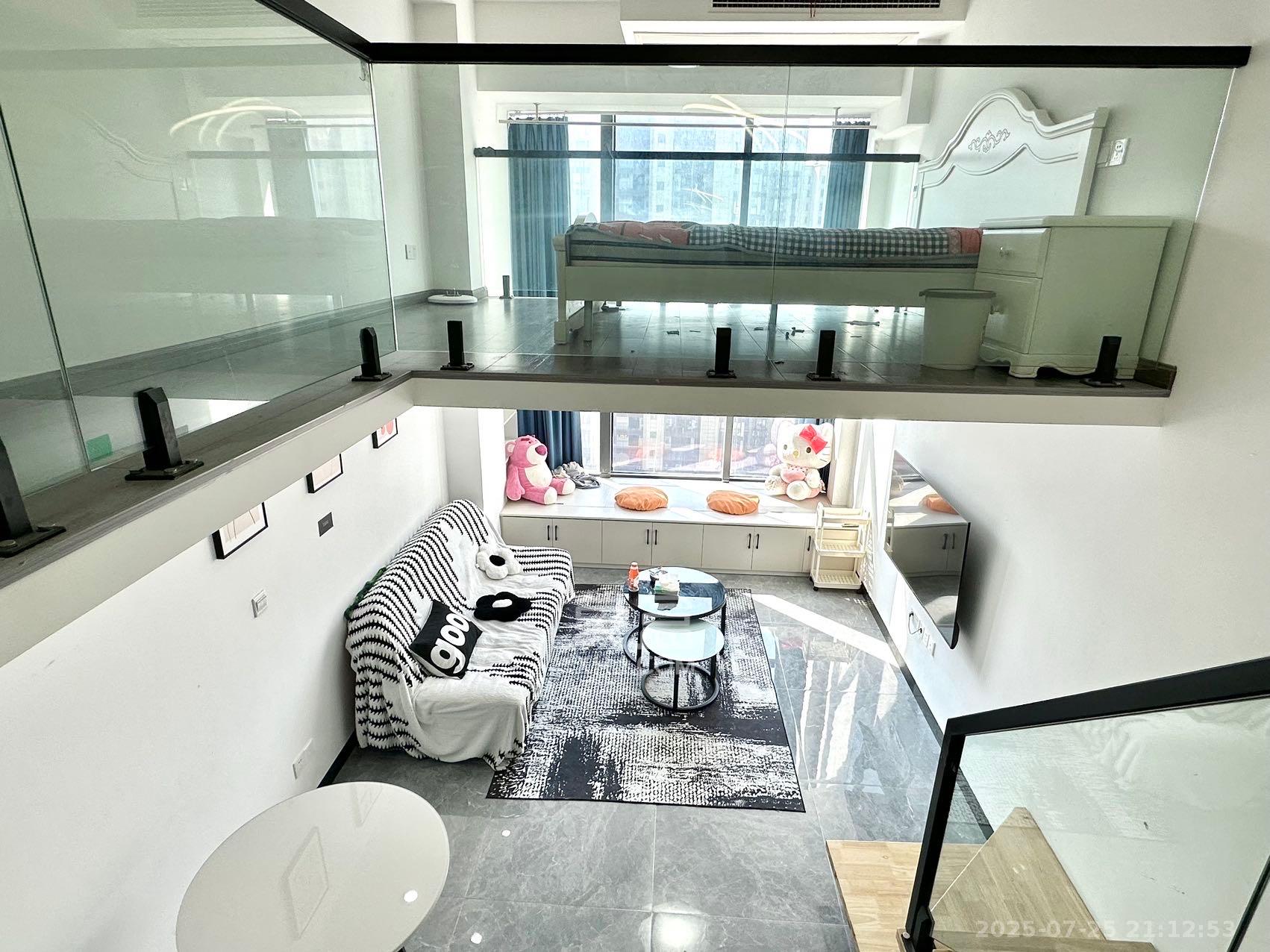 裕天国际商汇中心 1室0厅0卫 2200.0元/月 裕天国际商汇中心 1室0厅0卫 2200.0元/月室内图