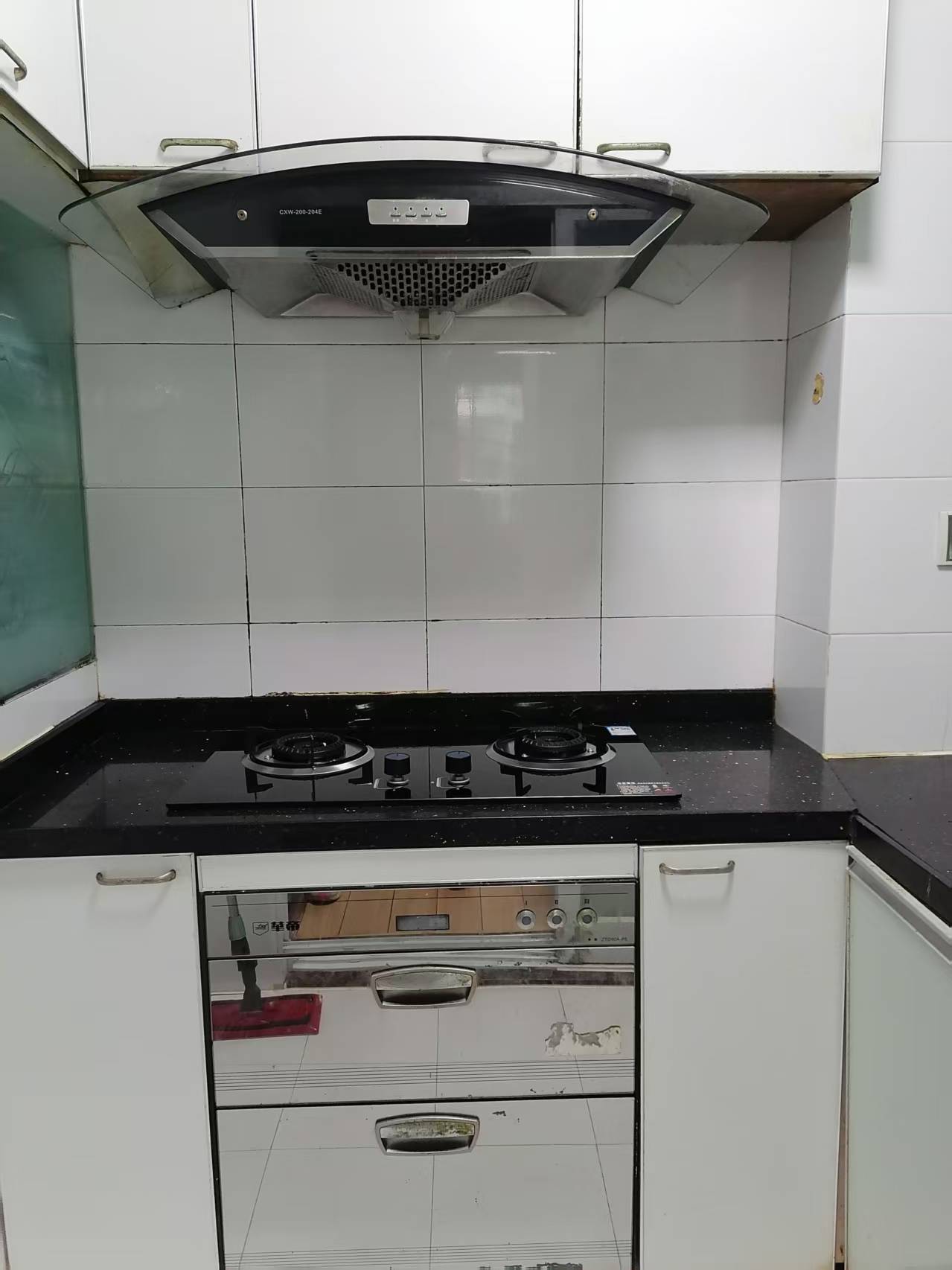 华贸大厦(华贸花苑) 2室2厅1卫 2100.0元/月 华贸大厦(华贸花苑) 2室2厅1卫 2100.0元/月室内图