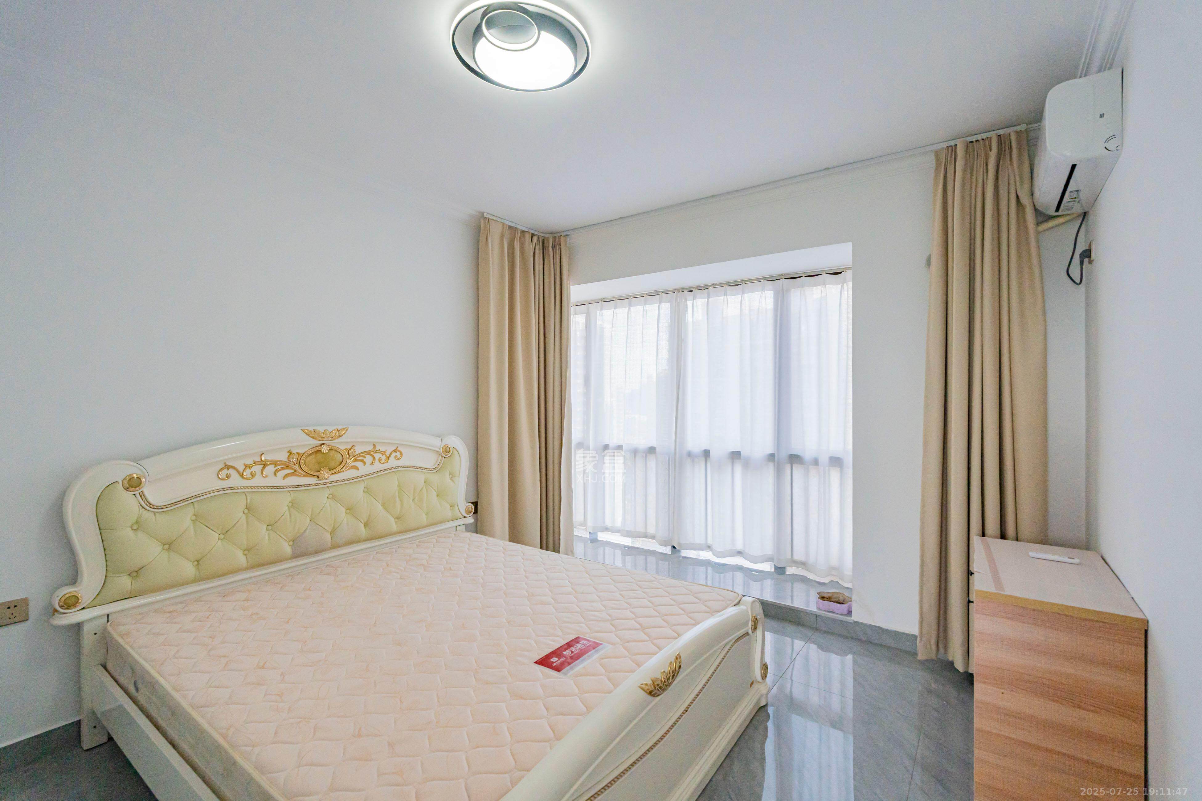 海洋半岛(月珑湾) 3室2厅2卫 128.0万 海洋半岛(月珑湾) 3室2厅2卫 128.0万卧室