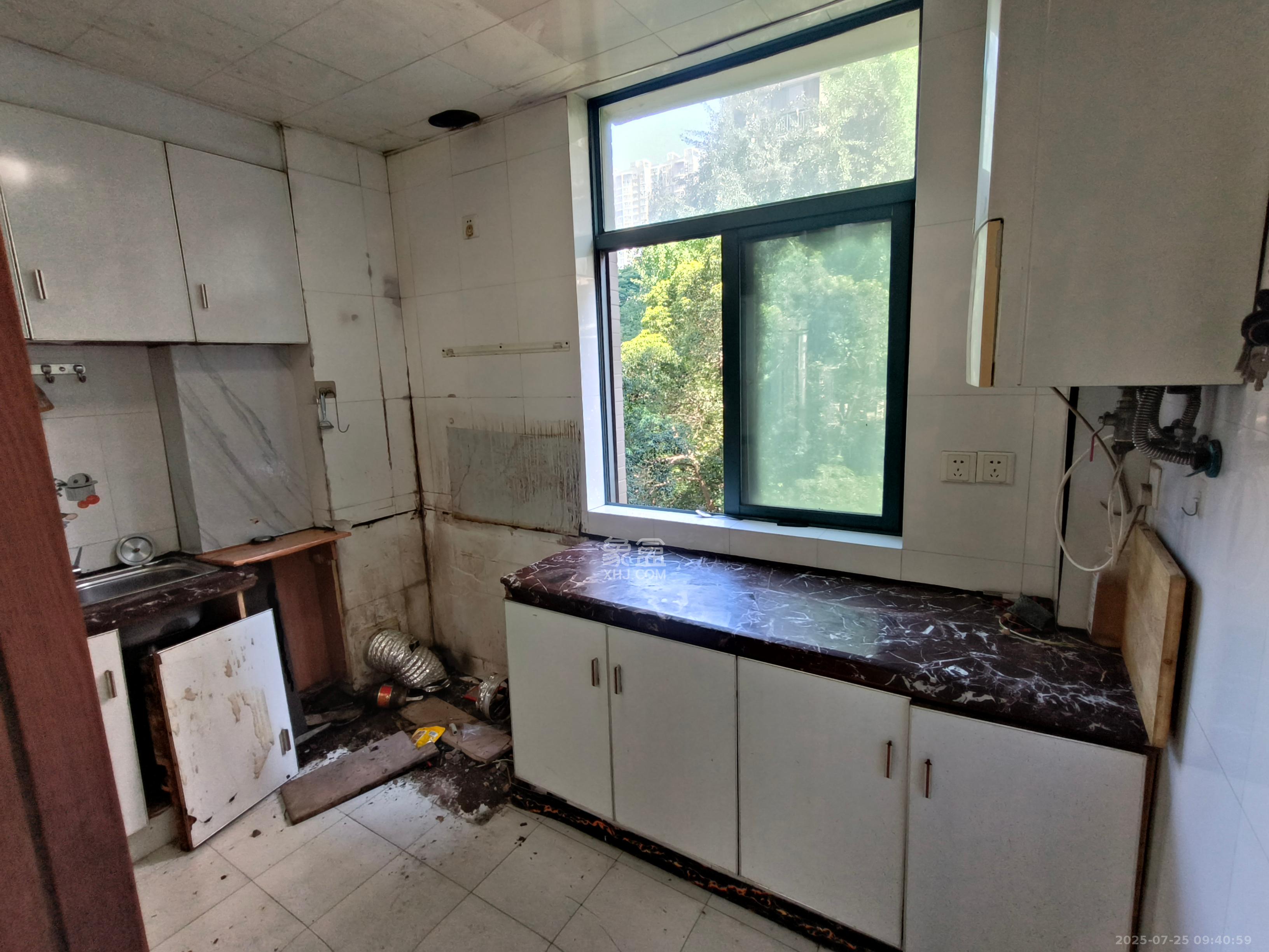 中江国际花城  3室2厅2卫    2800.0元/月室内图