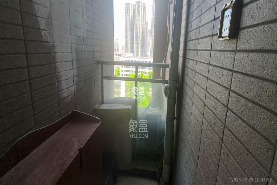 中江国际花城 1室1厅1卫 1400.0元/月 中江国际花城 1室1厅1卫 1400.0元/月室内图