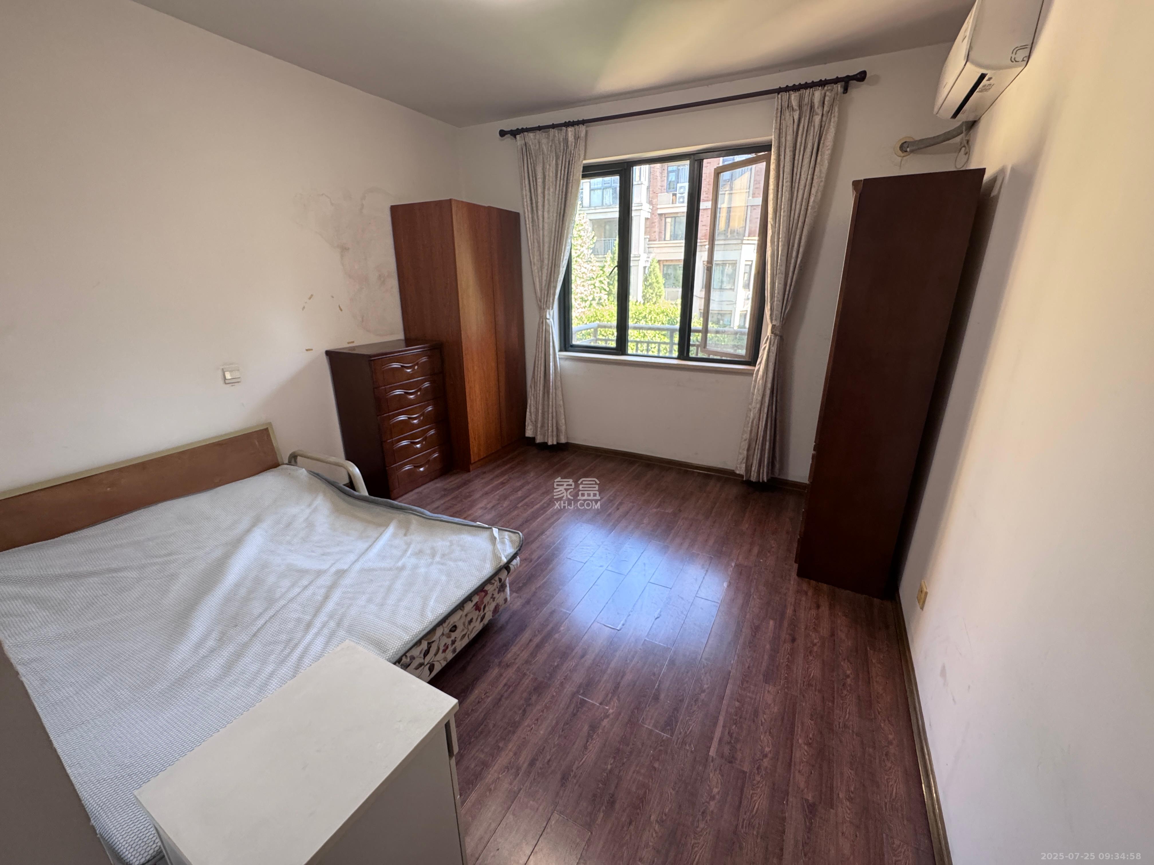 绿城桂花城  2室2厅1卫    2500.0元/月 绿城桂花城  2室2厅1卫    2500.0元/月室内图