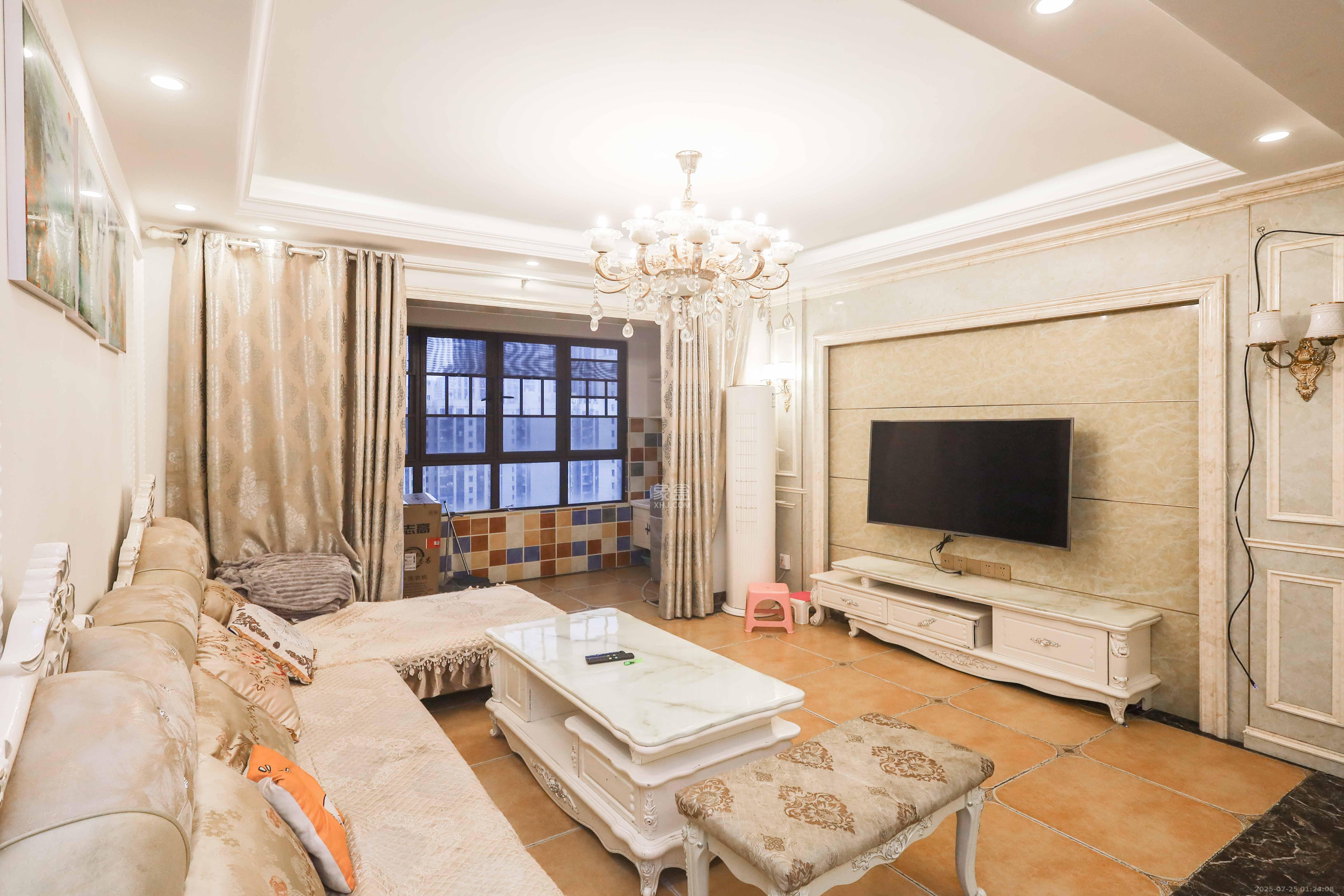 和泓梅溪四季  5室2厅2卫    3900.0元/月室内图