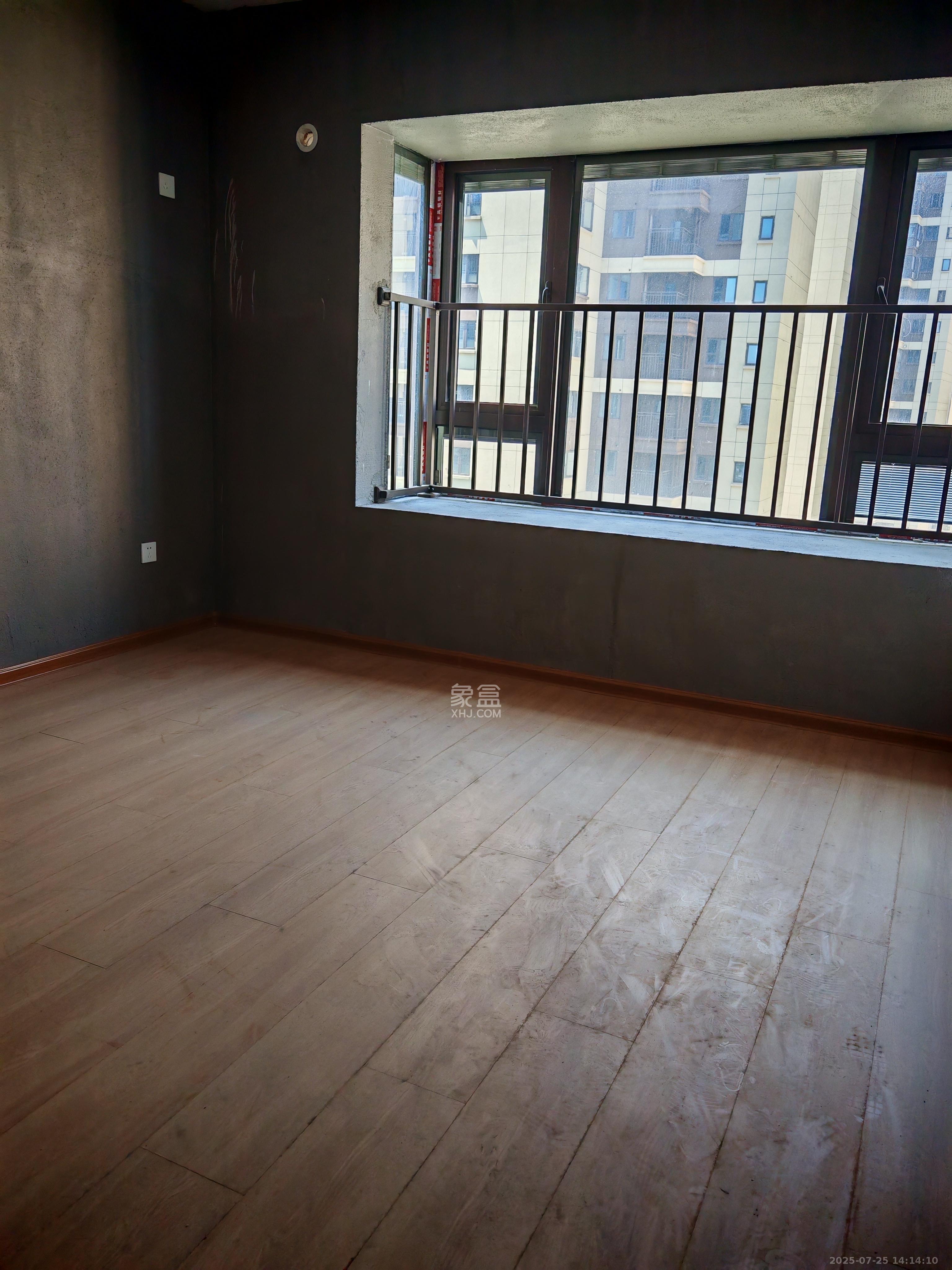 莲香园  4室0厅0卫   1600.00元/月室内图