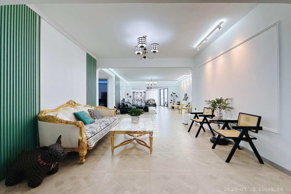 湘江世纪城富湾国际 4室2厅2卫 12000.00元/月 湘江世纪城富湾国际 4室2厅2卫 12000.00元/月室内图