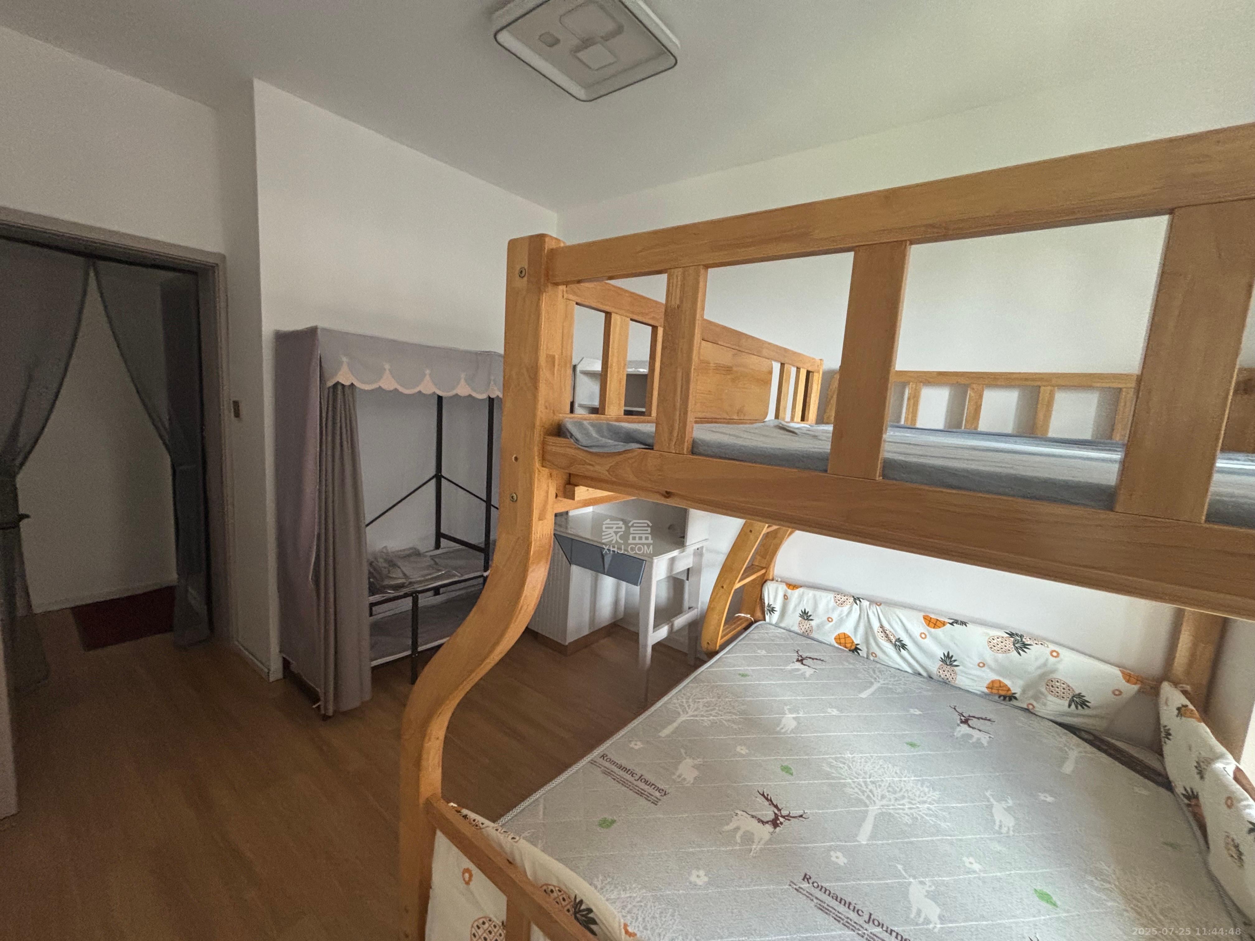 康桥长郡 2室2厅1卫 1800.0元/月 康桥长郡 2室2厅1卫 1800.0元/月室内图