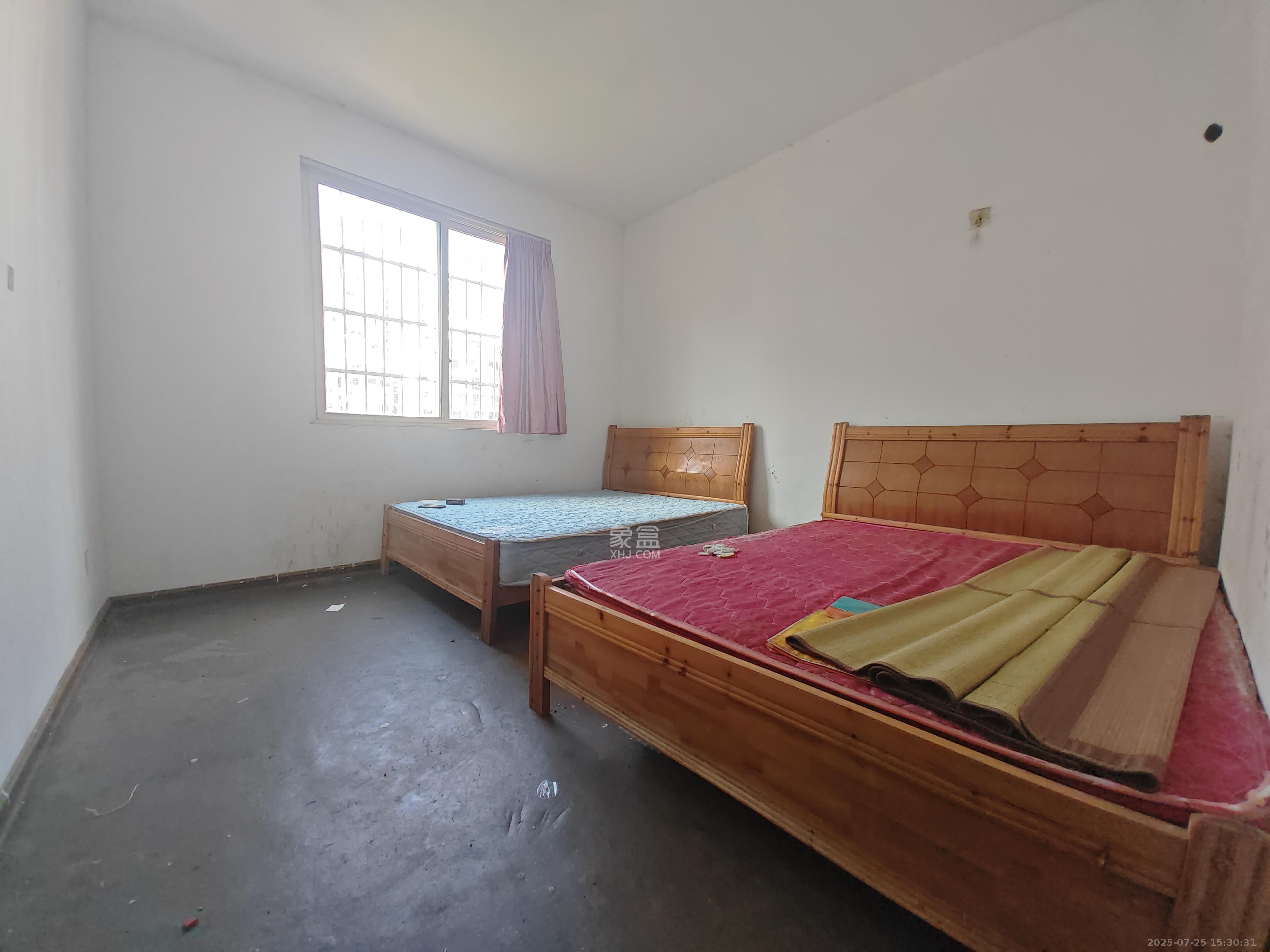 科大佳园北苑 4室2厅2卫 3000.0元/月 科大佳园北苑 4室2厅2卫 3000.0元/月室内图