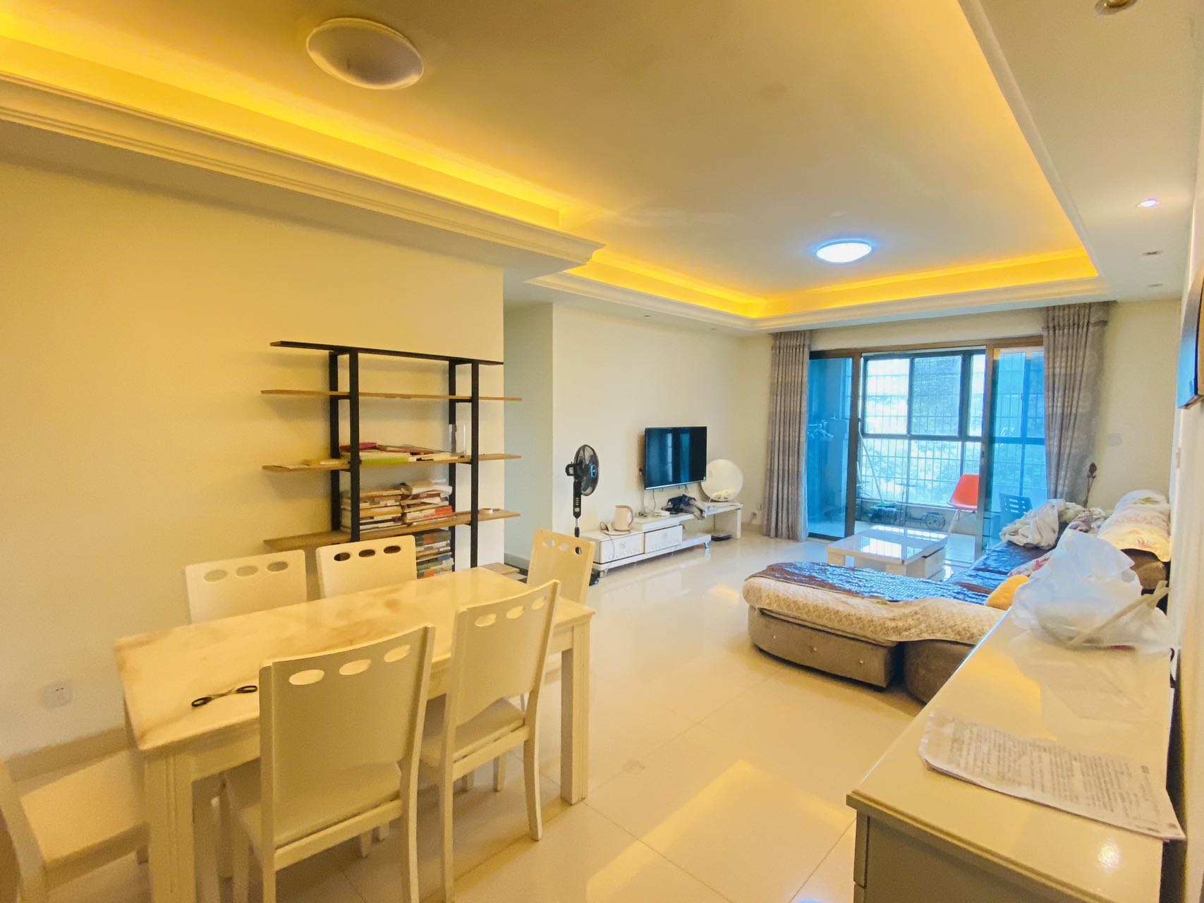 碧桂园 3室2厅2卫 1700.0元/月 碧桂园 3室2厅2卫 1700.0元/月户型图