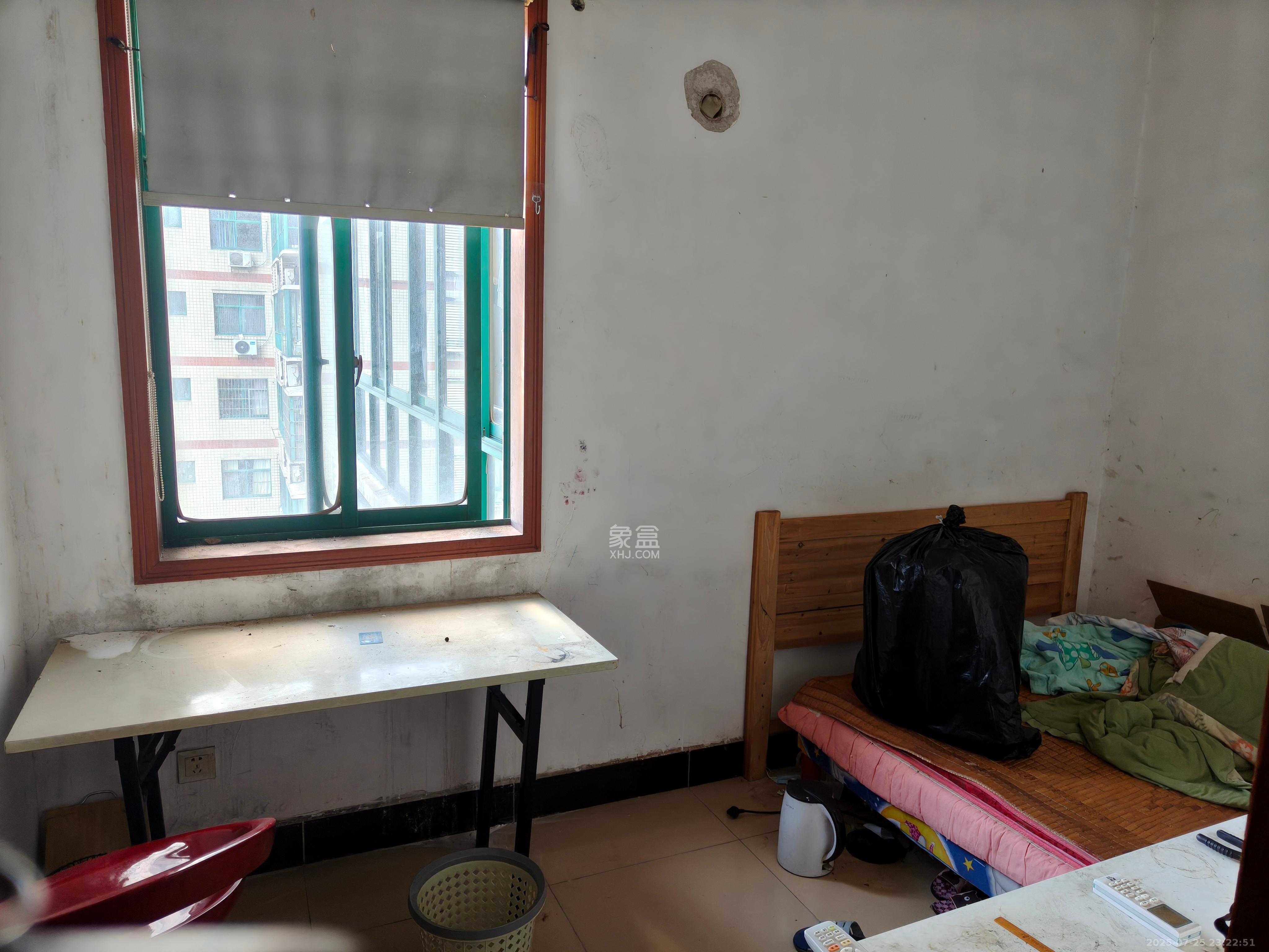 明城公寓 3室2厅1卫 2100.0元/月 明城公寓 3室2厅1卫 2100.0元/月室内图