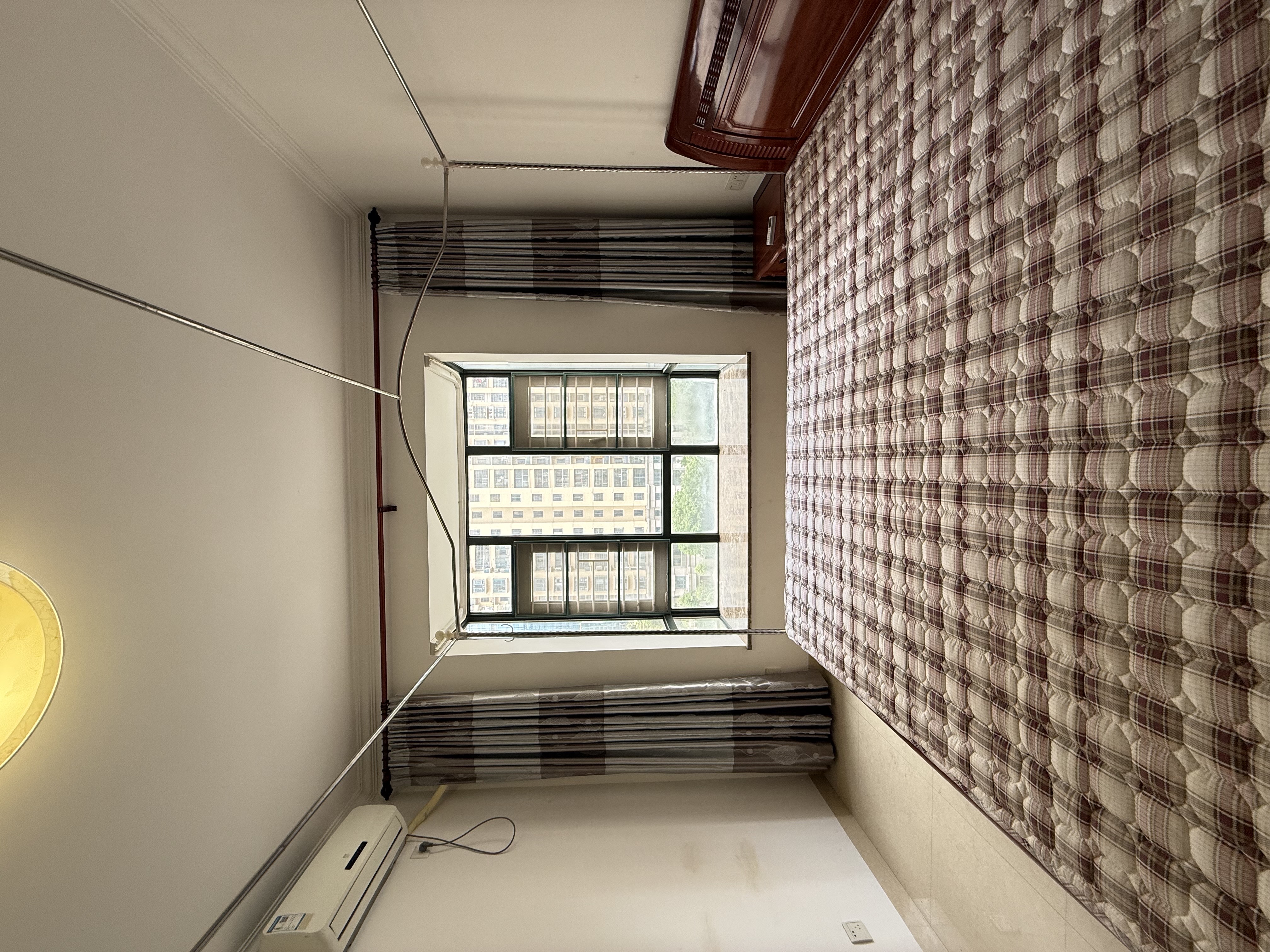 海阔天空-国瑞城二期(雅仕苑) 2室2厅1卫 200.0万 海阔天空-国瑞城二期(雅仕苑) 2室2厅1卫 200.0万室内图