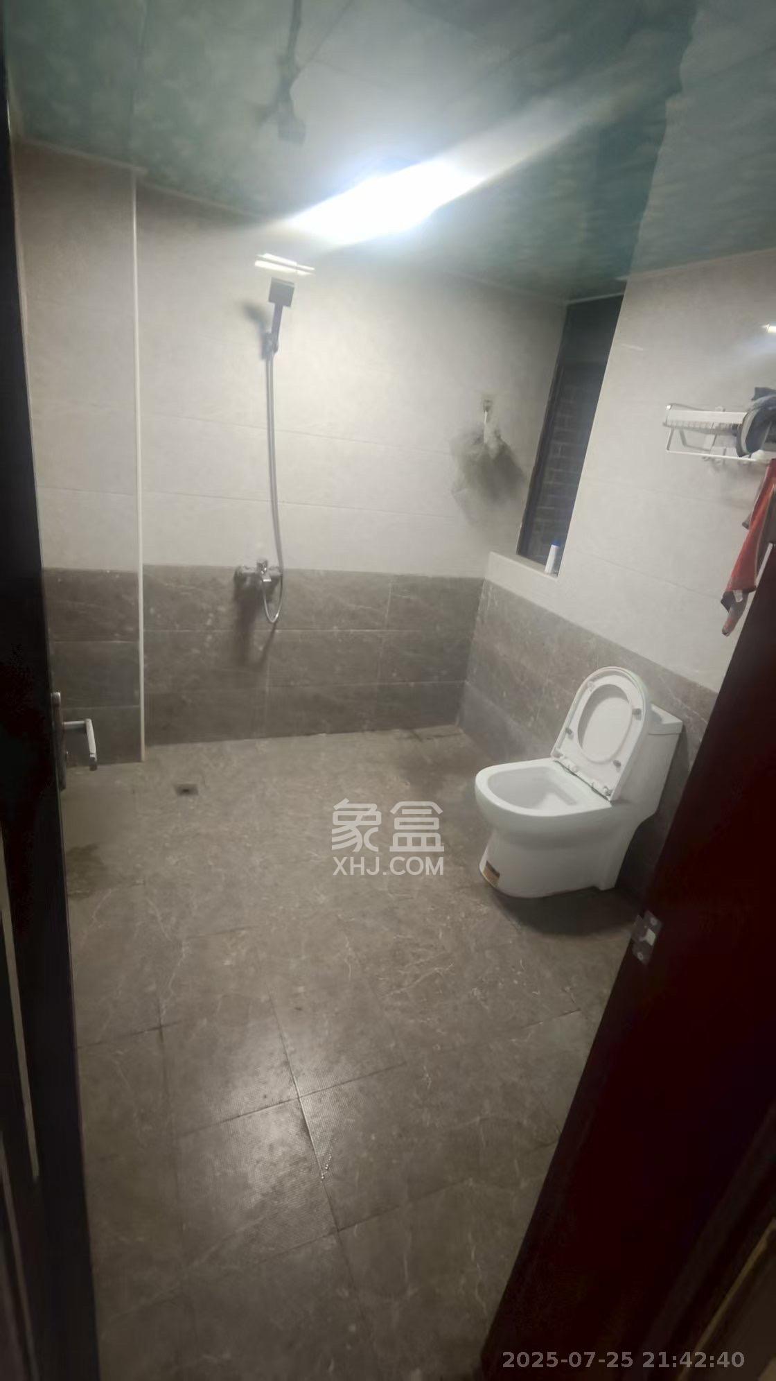 四方水岸(世方水岸)  1室1厅1卫    1000.0元/月室内图