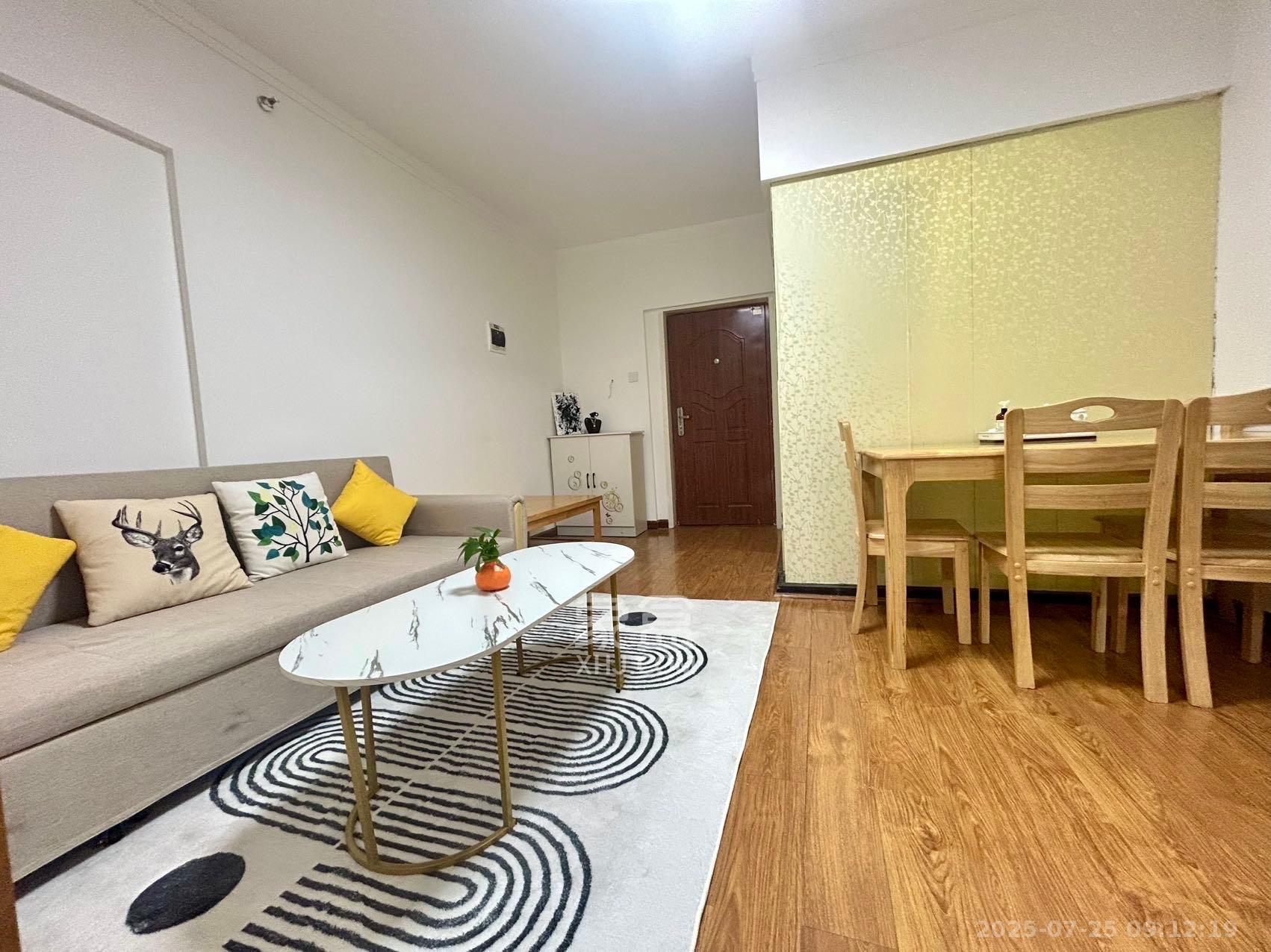 兰卡威国际  1室1厅1卫    1700.0元/月室内图