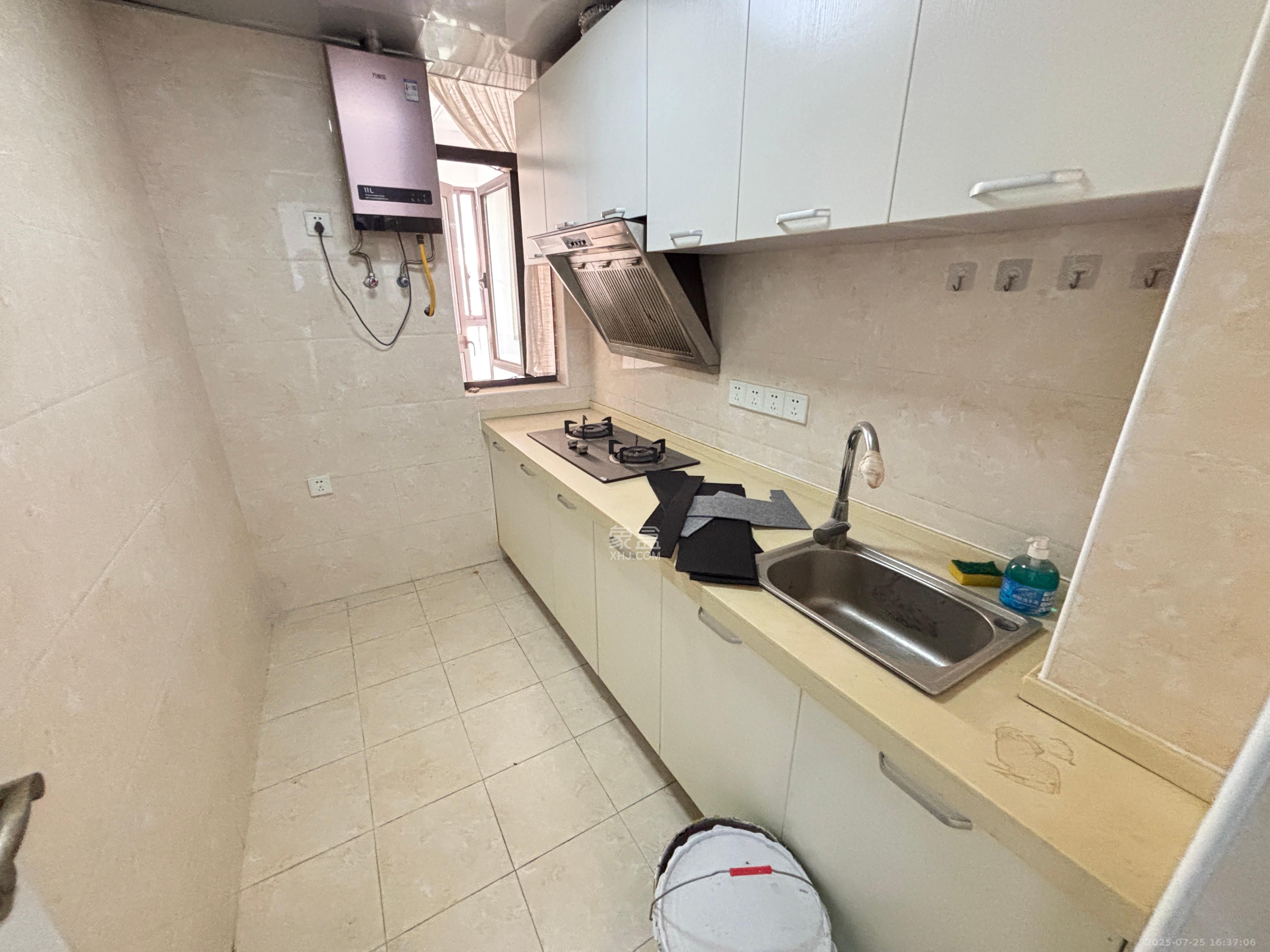 钱隆樽品(一、二、三期) 1室1厅1卫 2000.0元/月 钱隆樽品(一、二、三期) 1室1厅1卫 2000.0元/月室内图