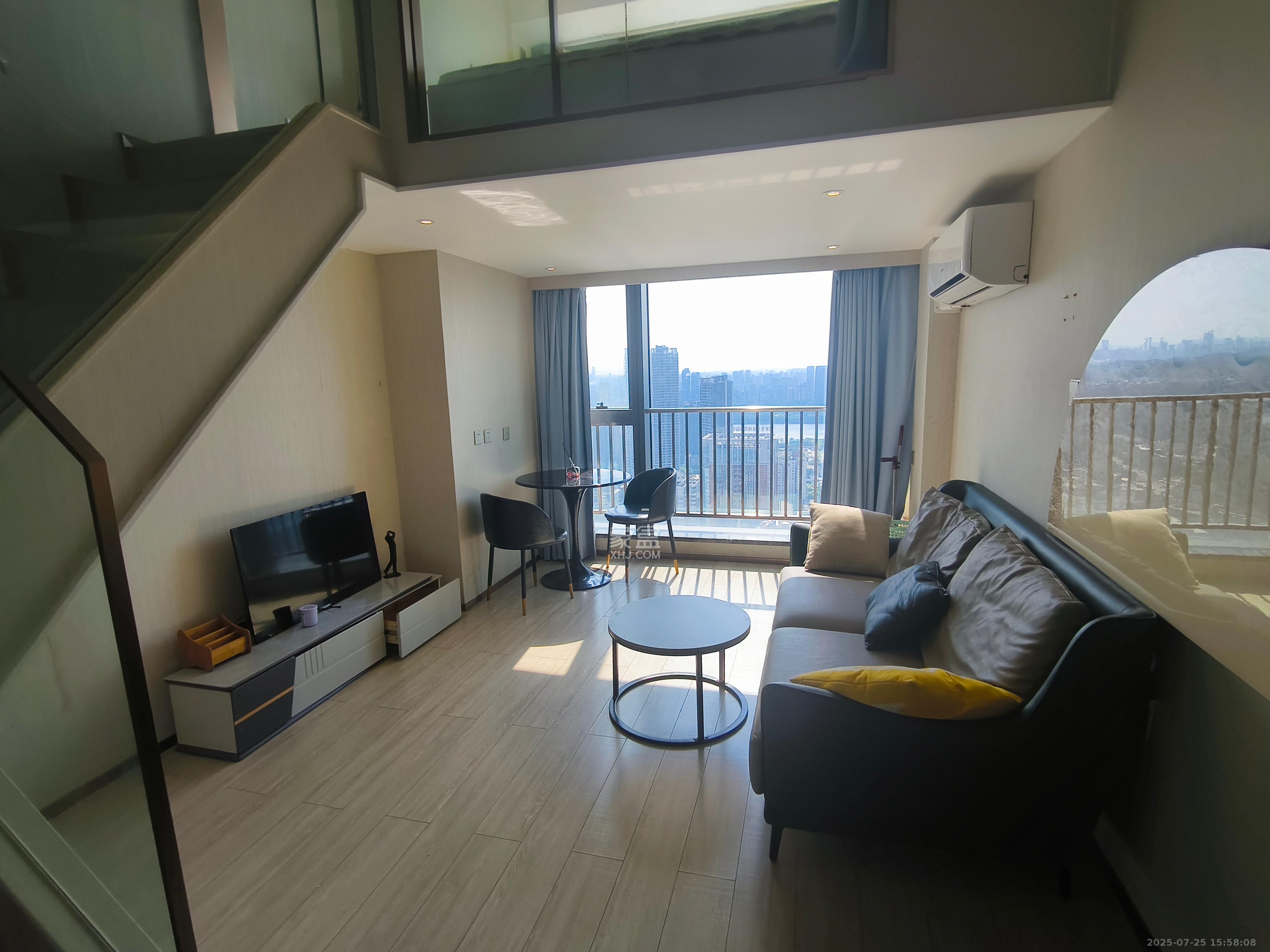 华远华时代 2室1厅1卫 3380.0元/月 华远华时代 2室1厅1卫 3380.0元/月室内图