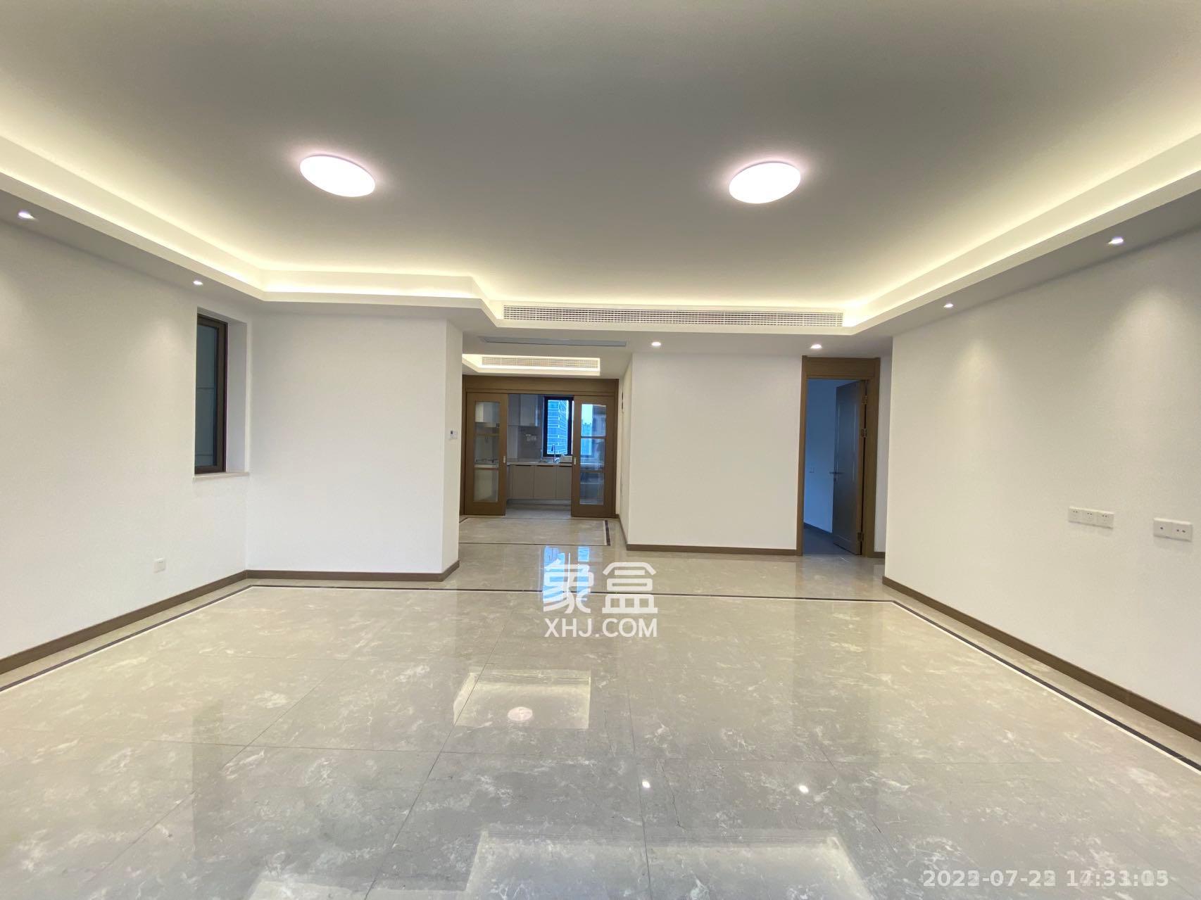 龙湖铂金中心(龙湖春江郦城)  4室2厅2卫    5500.0元/月 龙湖铂金中心(龙湖春江郦城)  4室2厅2卫    5500.0元/月室内图