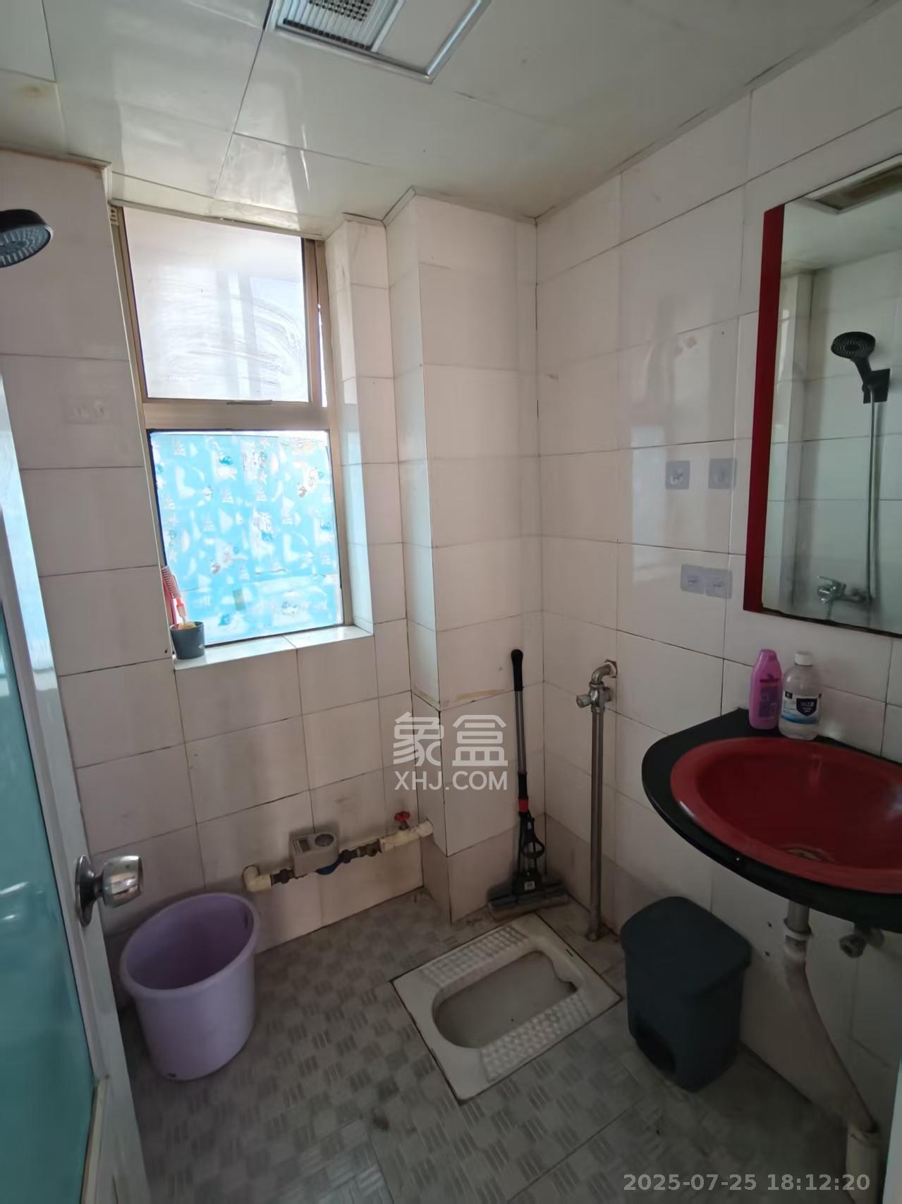 岳泰理想城  2室2厅1卫    2000.0元/月室内图