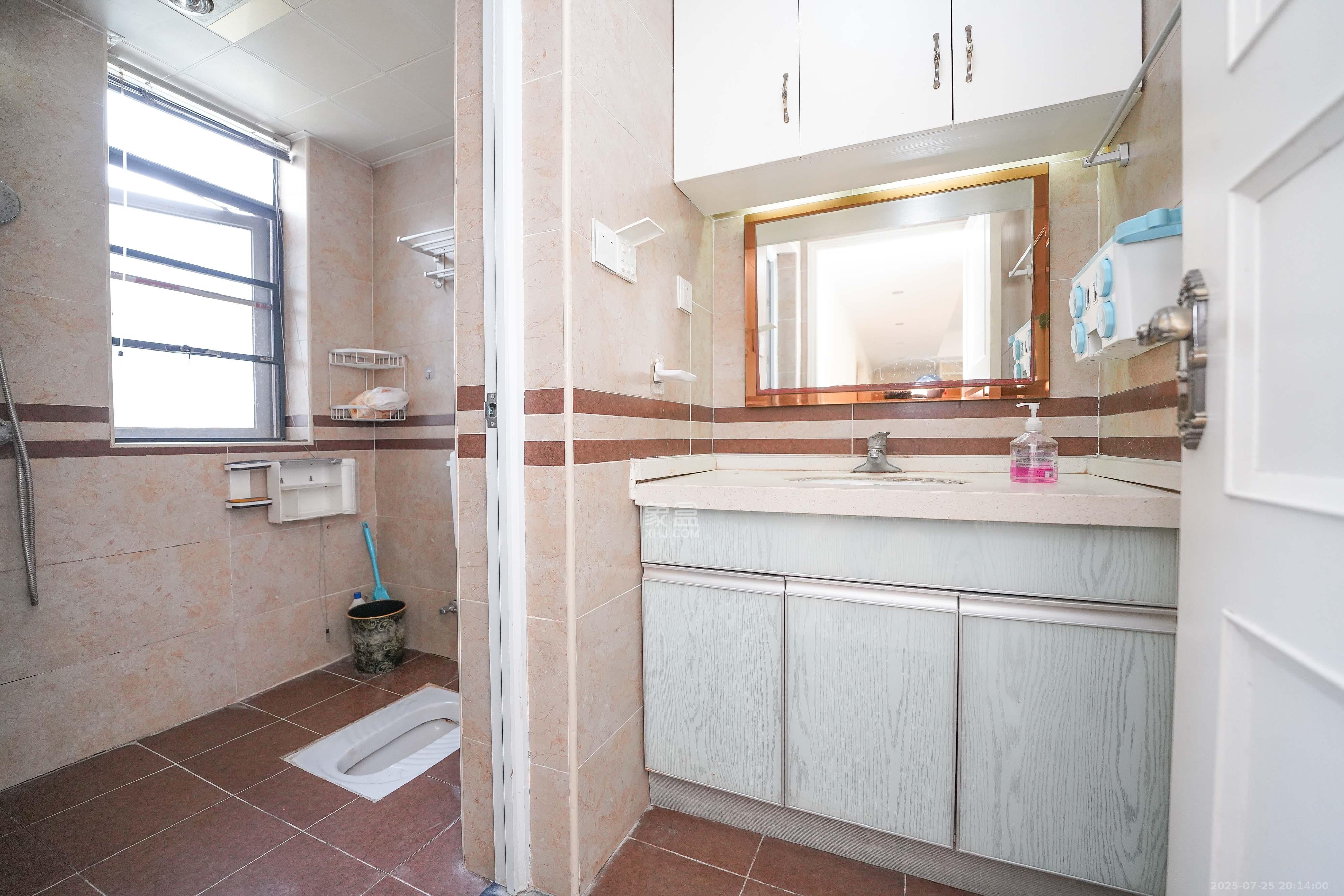 五矿紫湖香醍  3室2厅1卫    65.0万 五矿紫湖香醍  3室2厅1卫    65.0万其他