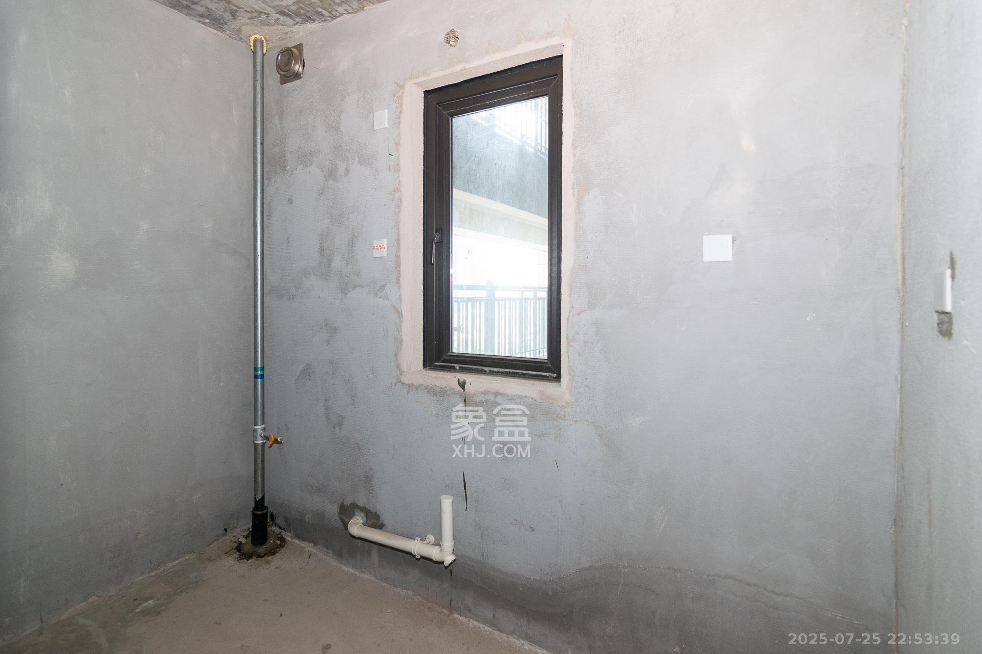 金辉优步学府 3室2厅2卫 65.0万 金辉优步学府 3室2厅2卫 65.0万厨房