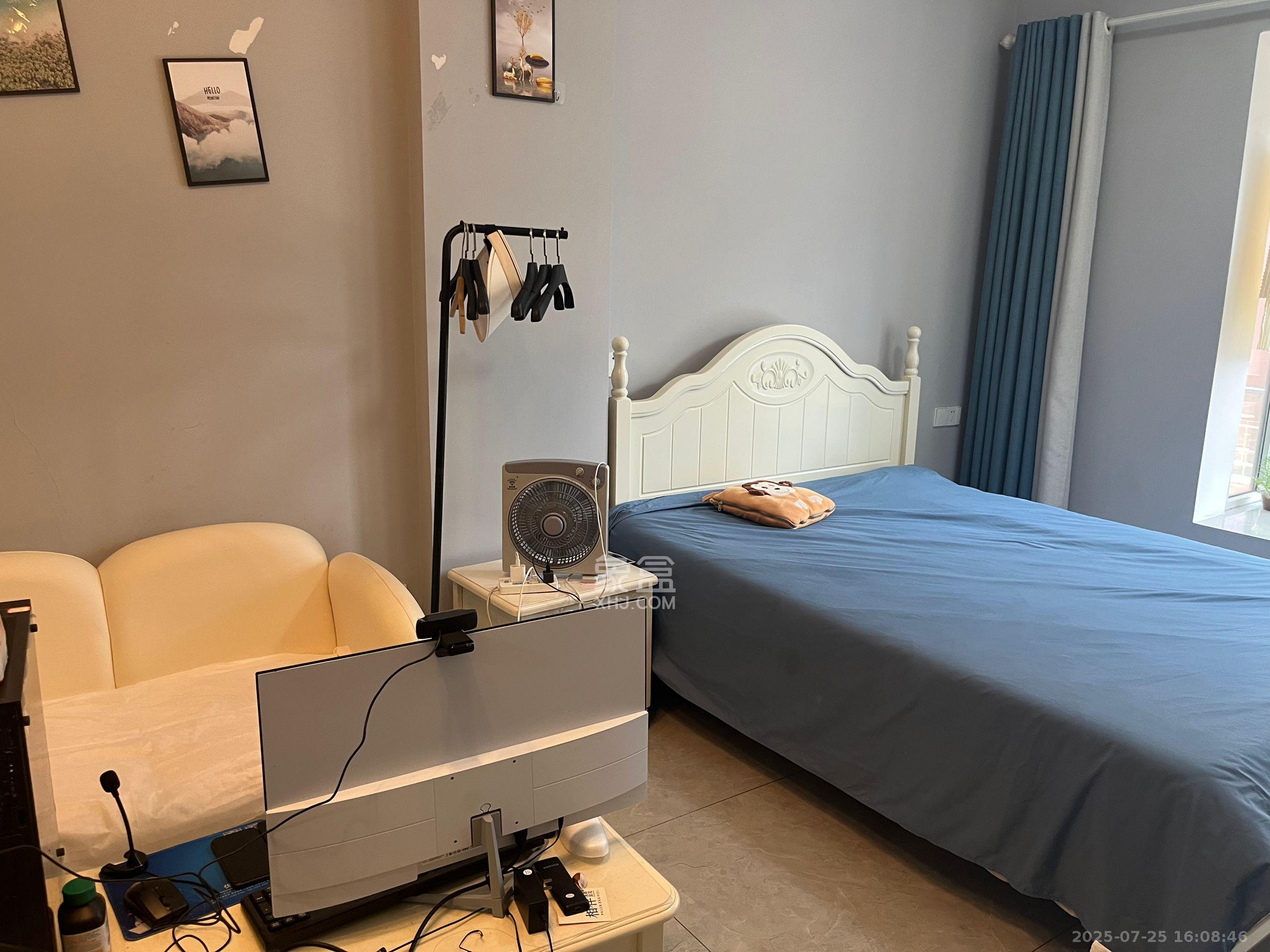 芙蓉万国城MOMA(卓越汇富苑) 1室1厅1卫 1500.0元/月 芙蓉万国城MOMA(卓越汇富苑) 1室1厅1卫 1500.0元/月室内图