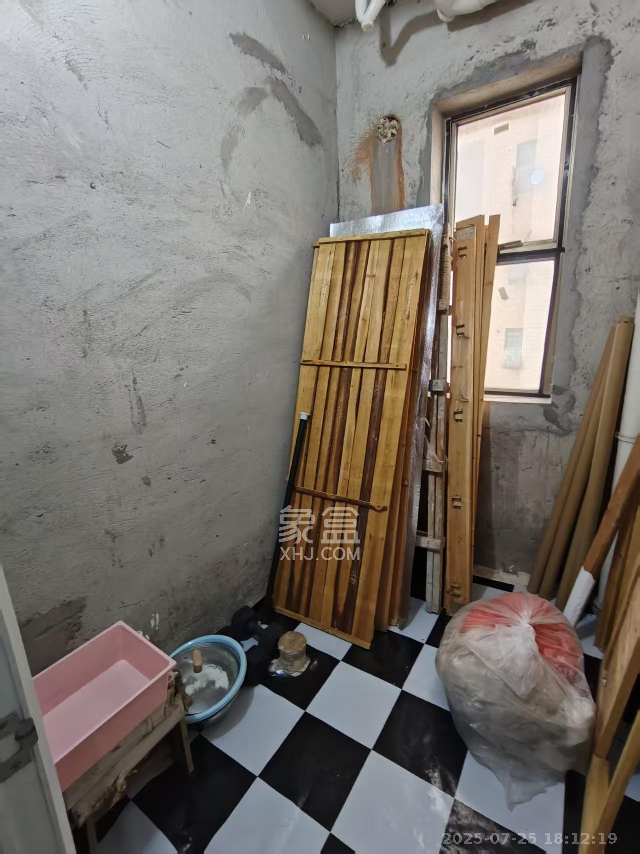 岳泰理想城 2室2厅1卫 2000.0元/月 岳泰理想城 2室2厅1卫 2000.0元/月室内图