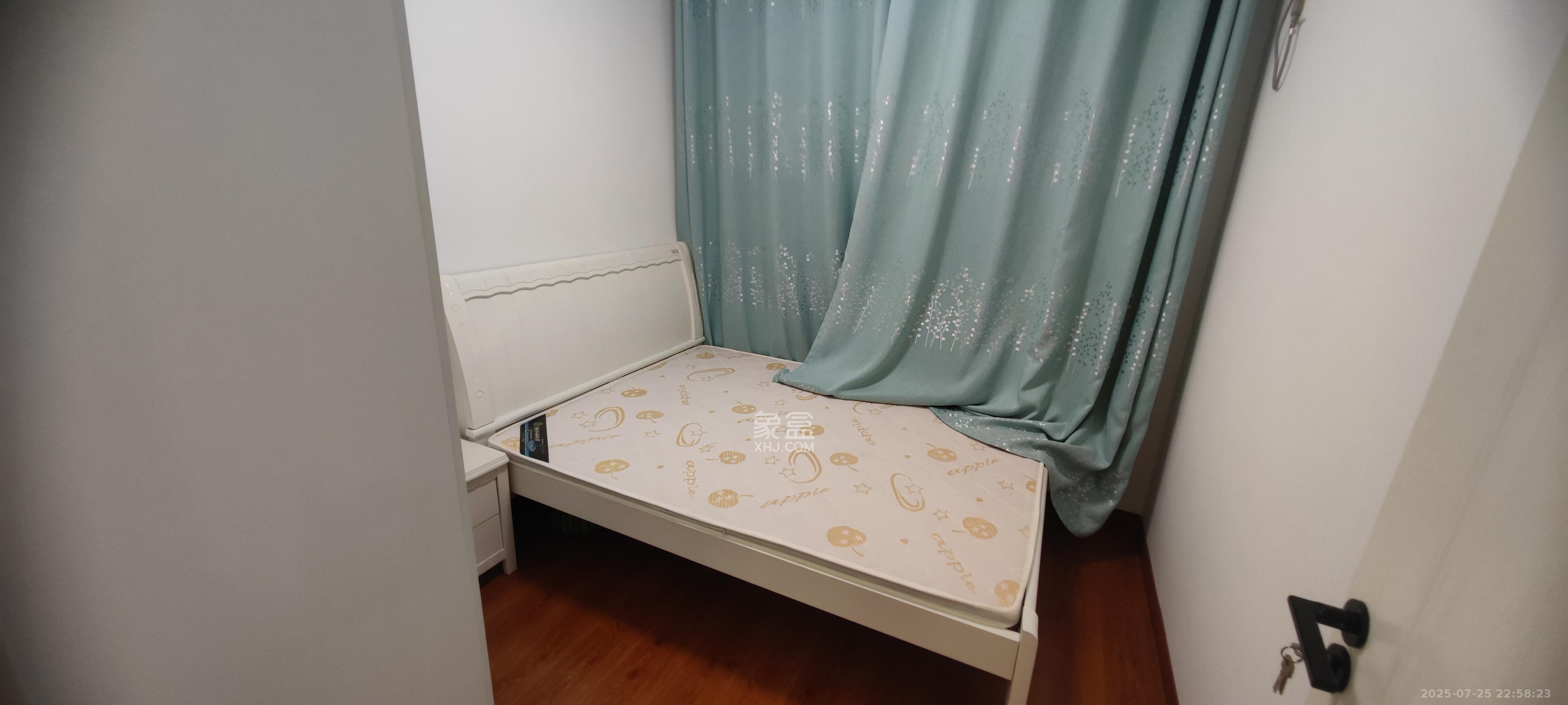 卓越浅水湾  4室2厅2卫    3000.0元/月 卓越浅水湾  4室2厅2卫    3000.0元/月室内图