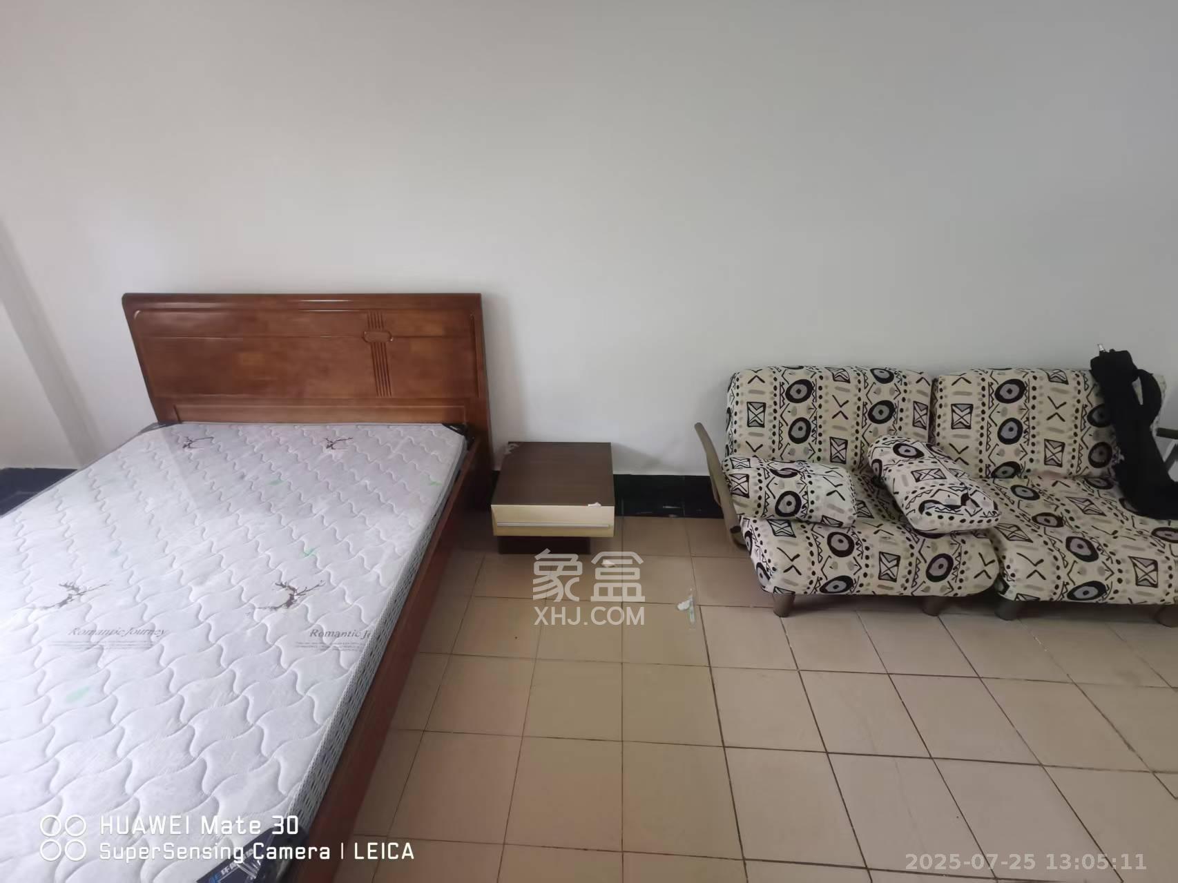 湖橡宿舍/湖橡小区  1室0厅0卫    650.0元/月室内图